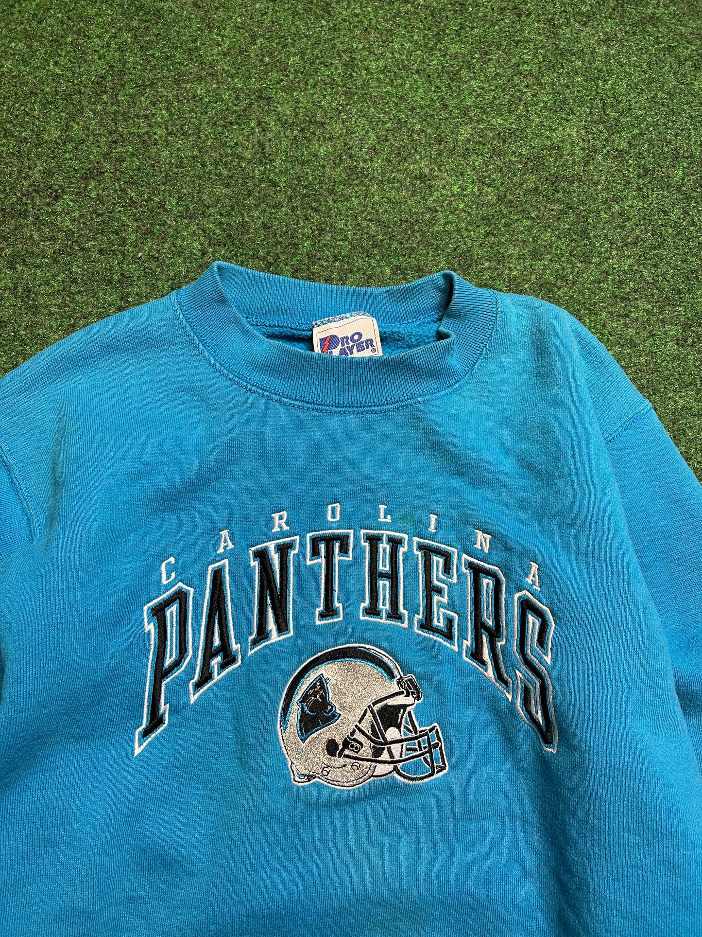 90’s Carolina Panthers Vintage Pro Player Embroidered Crewneck (XS)