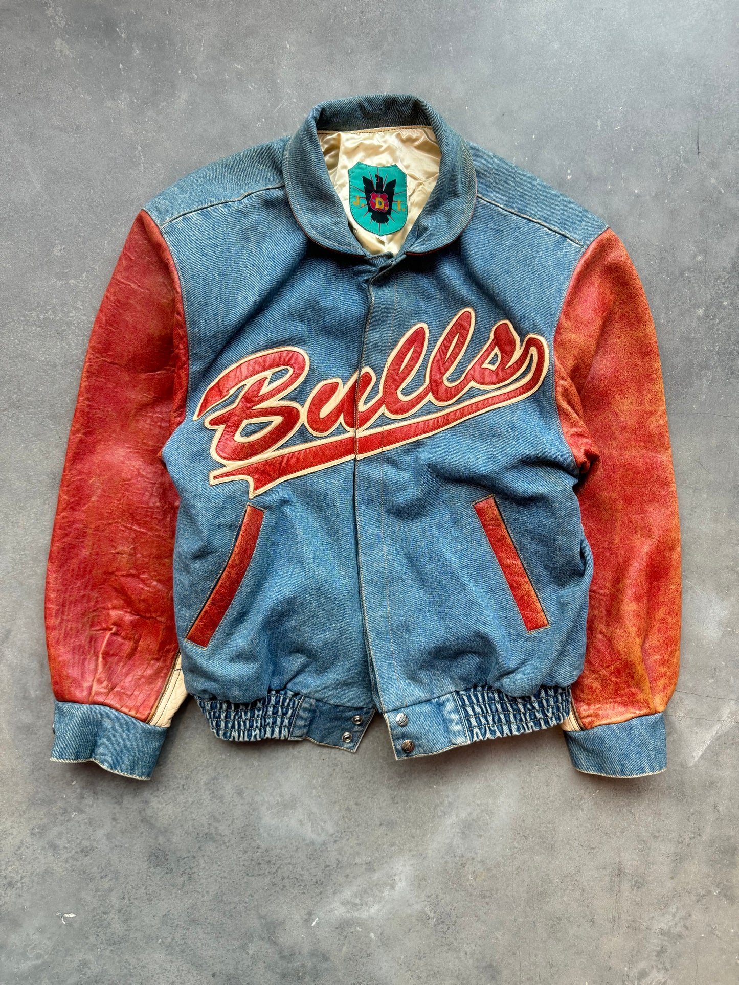 90’s Chicago Bulls Vintage Denim Leather Script Spellout Varsity NBA Jacket (Medium)