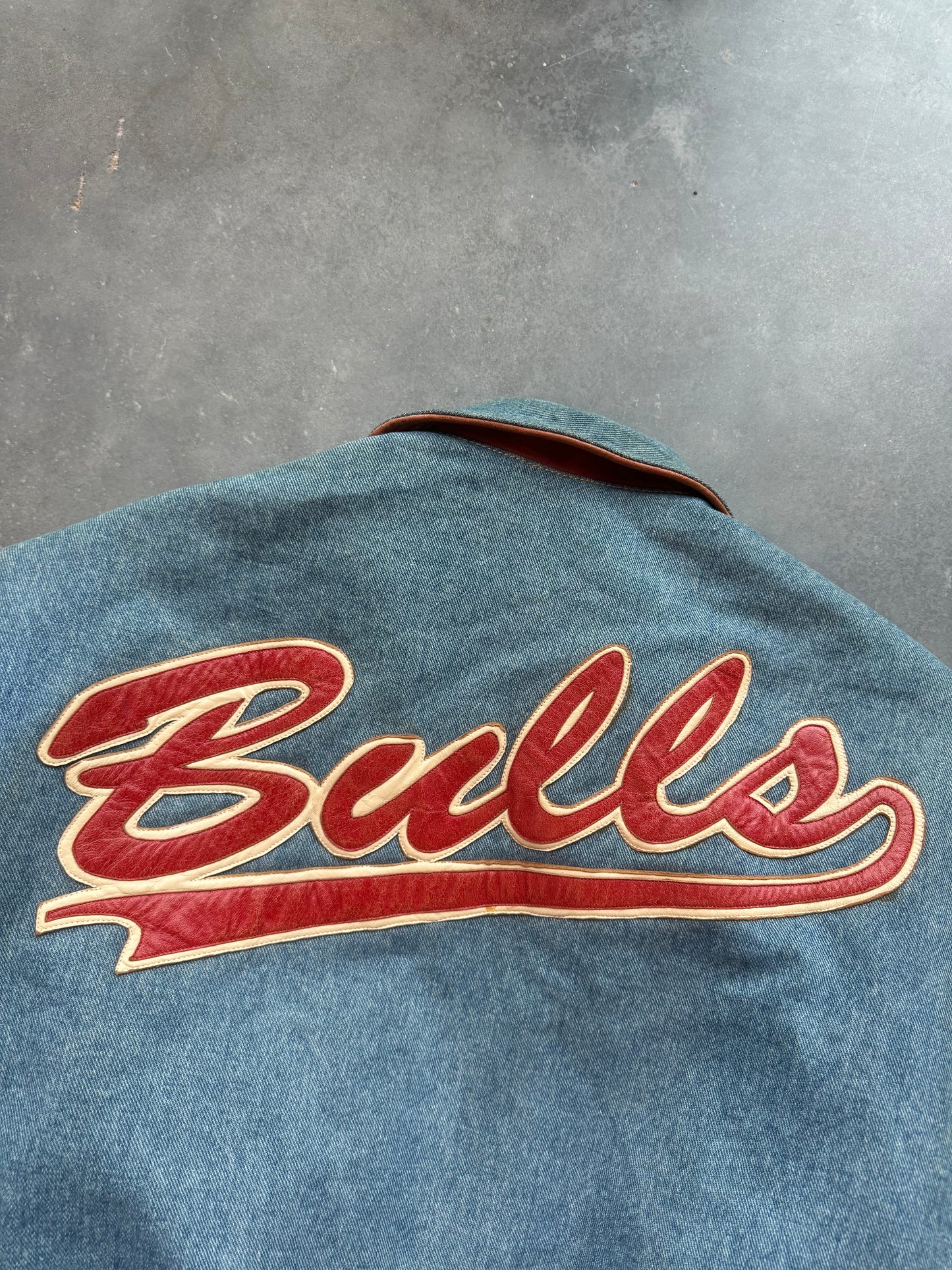 90’s Chicago Bulls Vintage Denim Leather Script Spellout Varsity NBA Jacket (Medium)