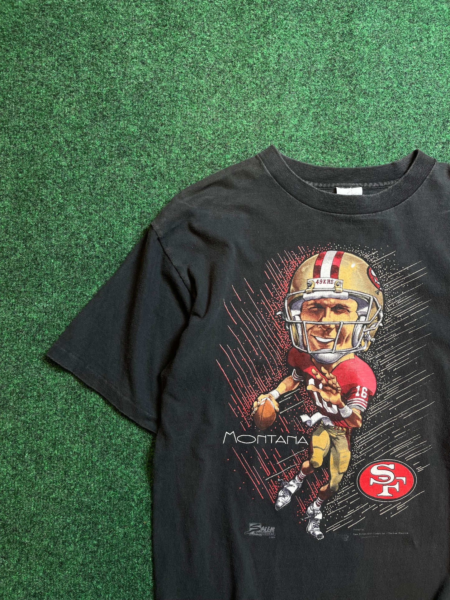 1991 San Francisco 49ers Joe Montana Vintage Salem Sportswear Caricature Tee (Large)