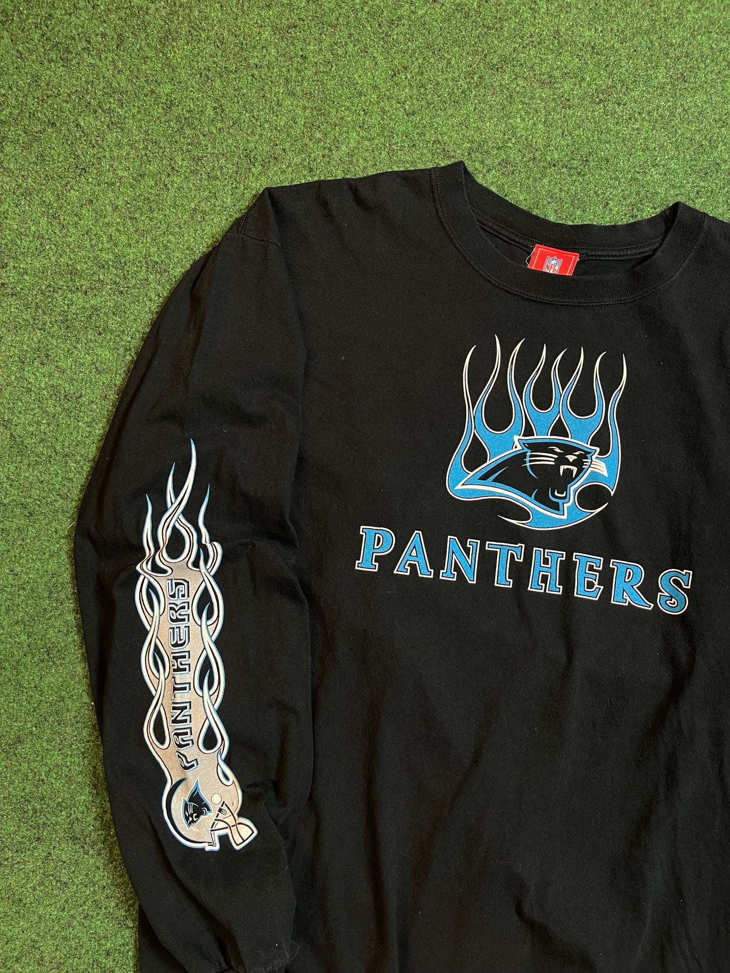 00’s Carolina Panthers Vintage Flame Print NFL Longsleeve Tee (XXL)