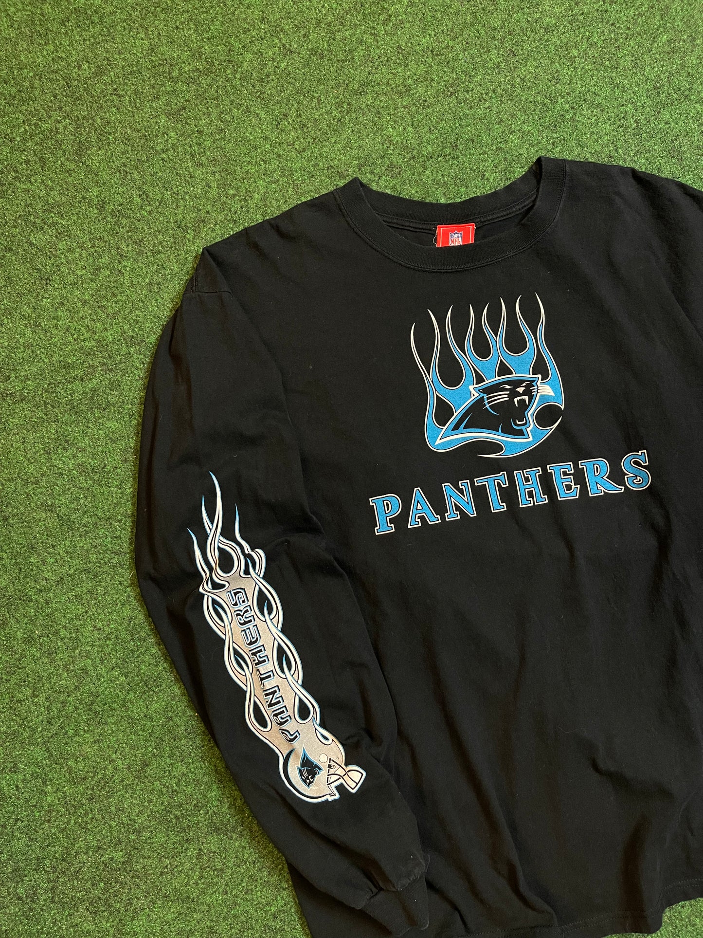 00’s Carolina Panthers Vintage Flame Print NFL Longsleeve Tee (XXL)