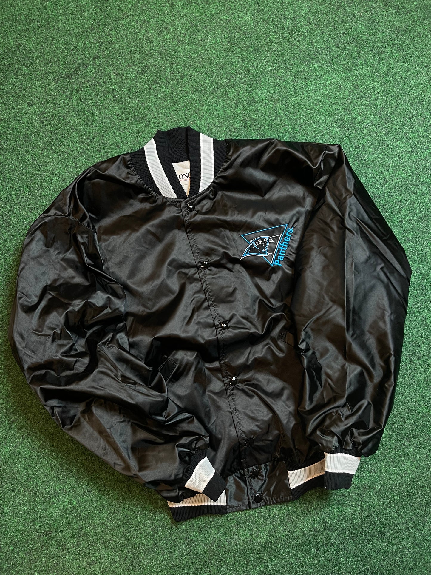 90’s Carolina Panthers Vintage NFL Satin Jacket (XL)