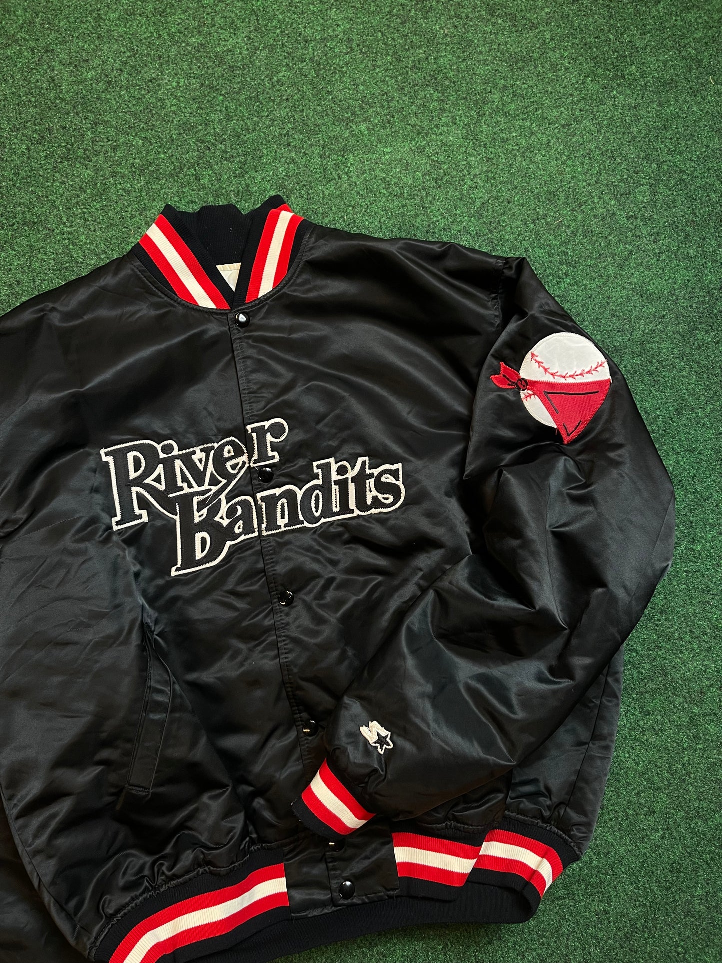 80’s Quad City River Bandits Vintage Minor League Baseball Starter Satin Jacket (XL)