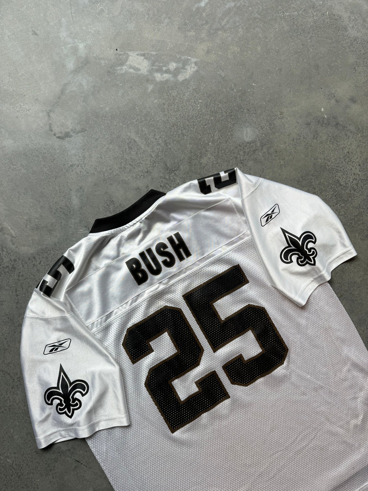 00’s New Orleans Saints Reggie Bush Vintage White Reebok NFL Jersey (XL)