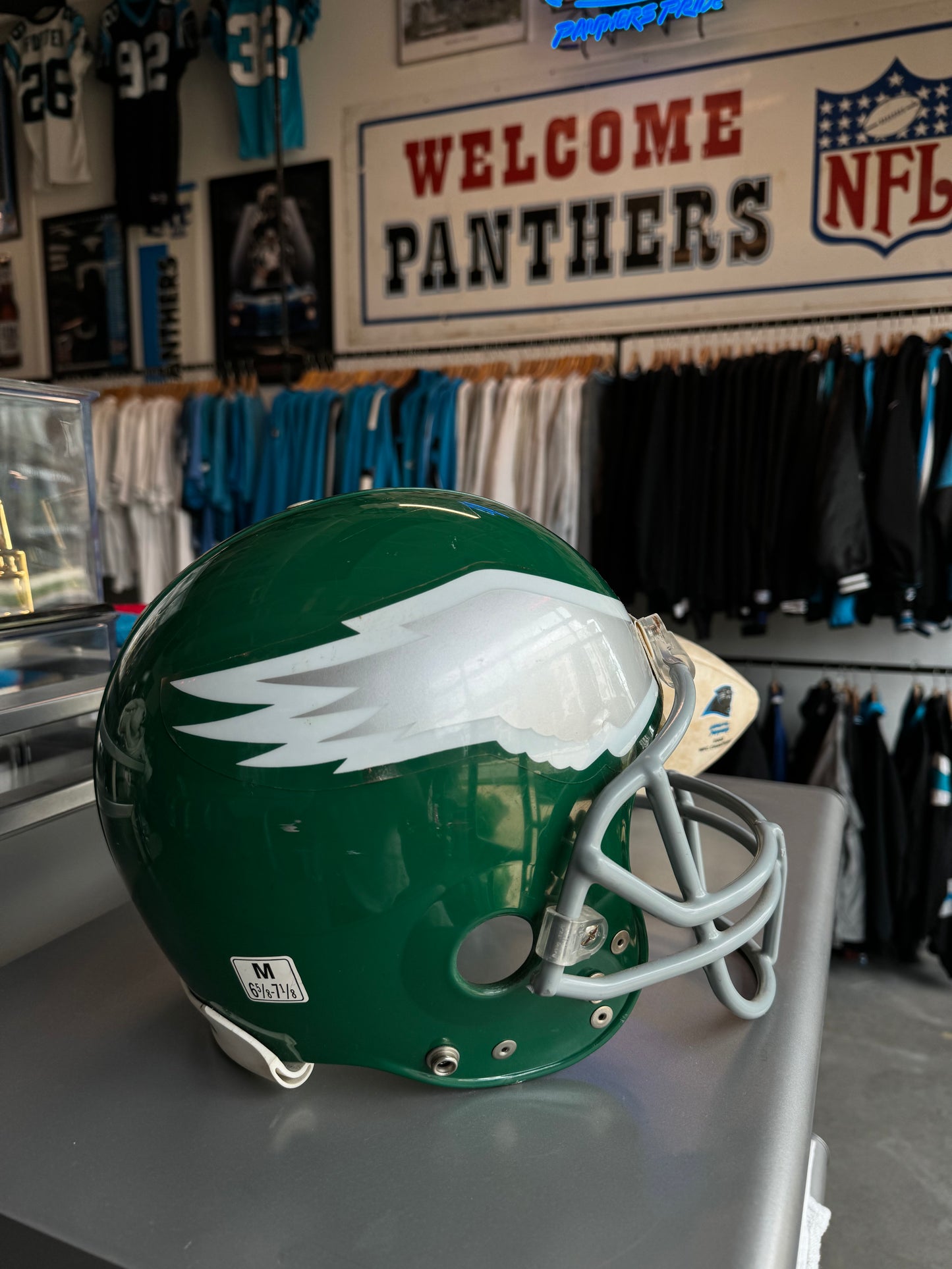 90’s Philadelphia Eagles Vintage Kelly Green Riddell Full Size NFL Helmet