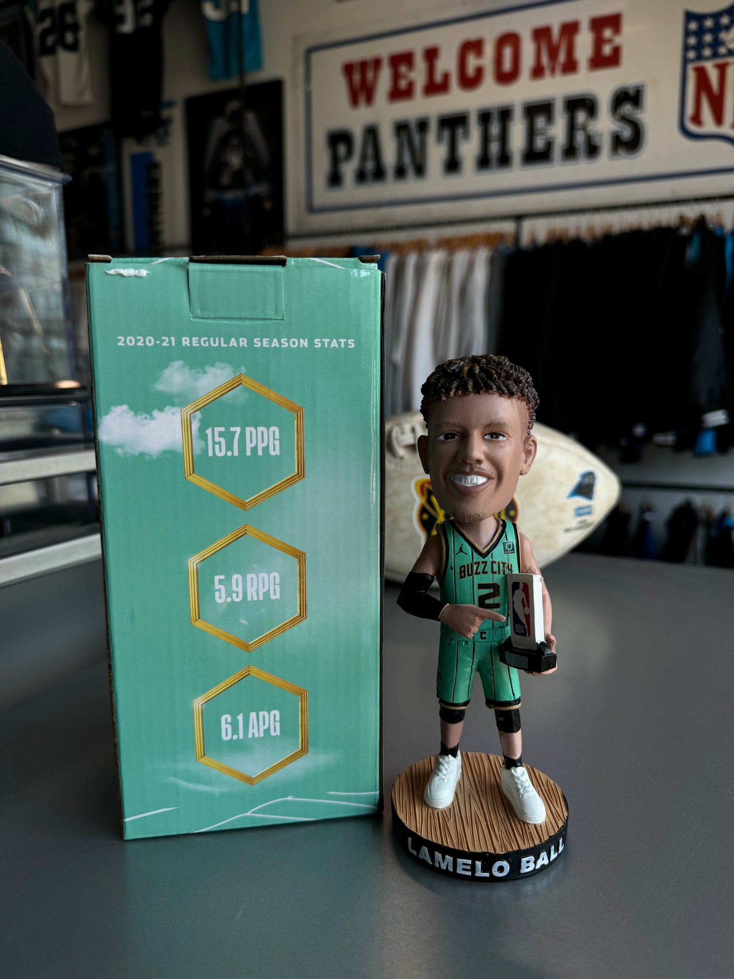 2020/2021 Charlotte Hornets LaMelo Ball Rookie of the Year Buzz City Jersey NBA Bobblehead