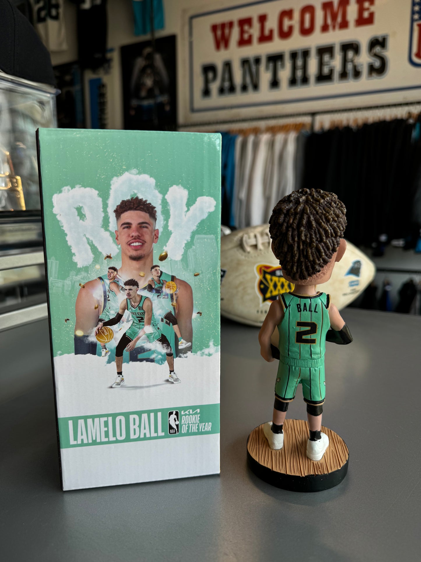 2020/2021 Charlotte Hornets LaMelo Ball Rookie of the Year Buzz City Jersey NBA Bobblehead
