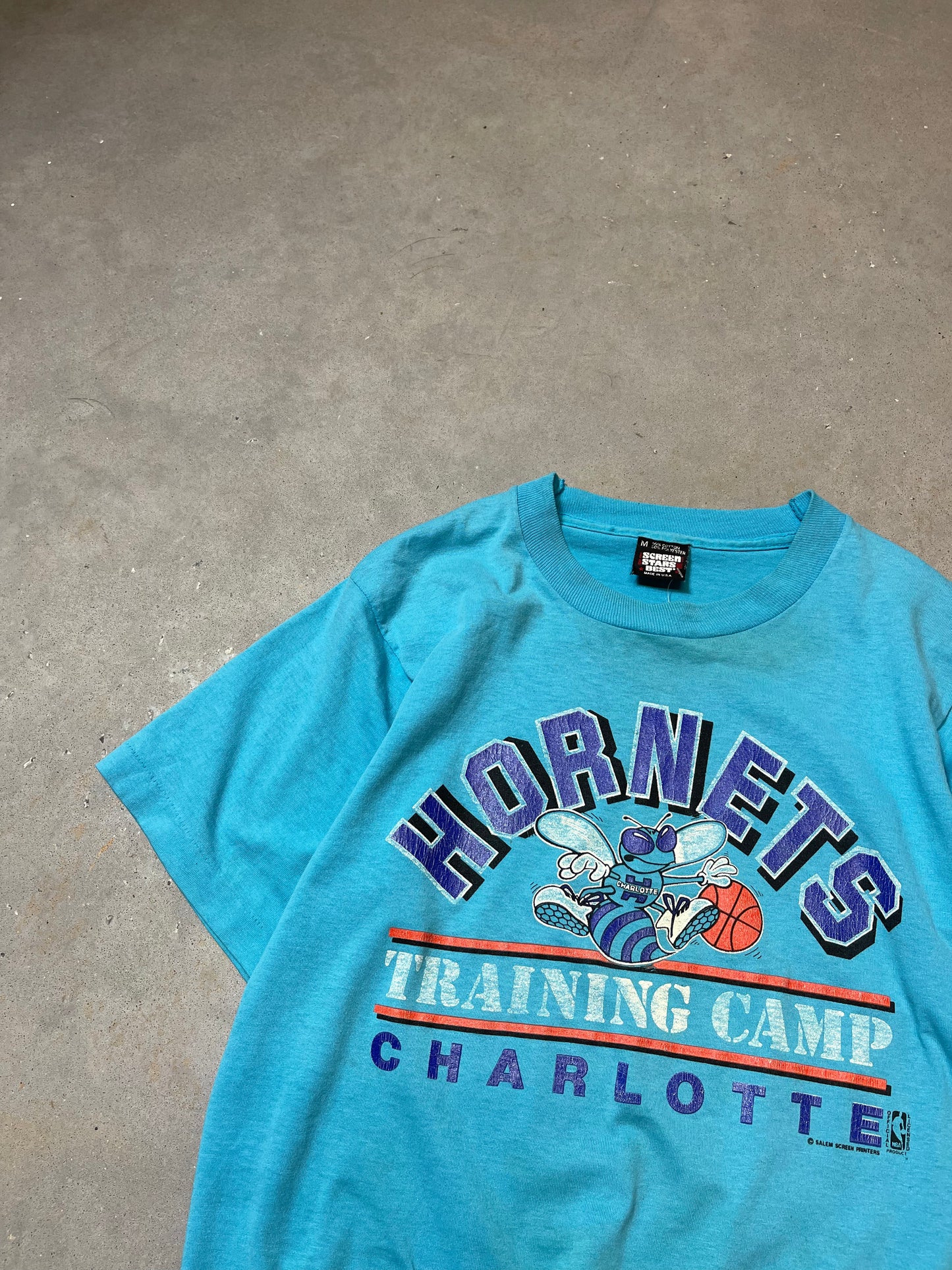 80’s Charlotte Hornets Training Camp Vintage Salem Sportswear NBA Tee (Medium)