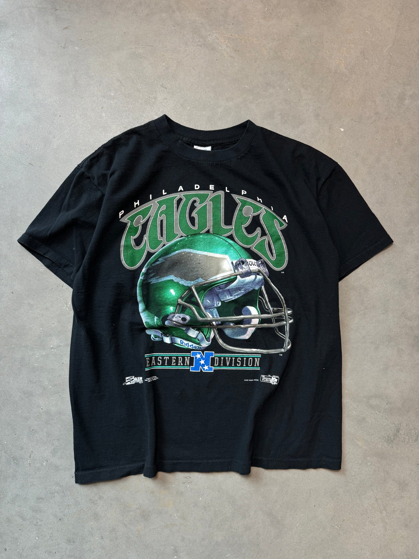 1992 Philadelphia Eagles Vintage Salem Sportswear Kelly Green Helmet NFL Tee (Large)