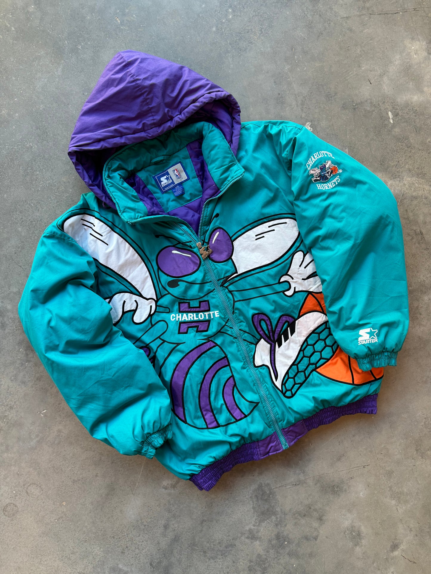 90’s Charlotte Hornets Vintage Starter Teal Big Logo Hugo Embroidered J. Cole 2019 NBA All Star Game NBA Puffer Jacket (XXL)