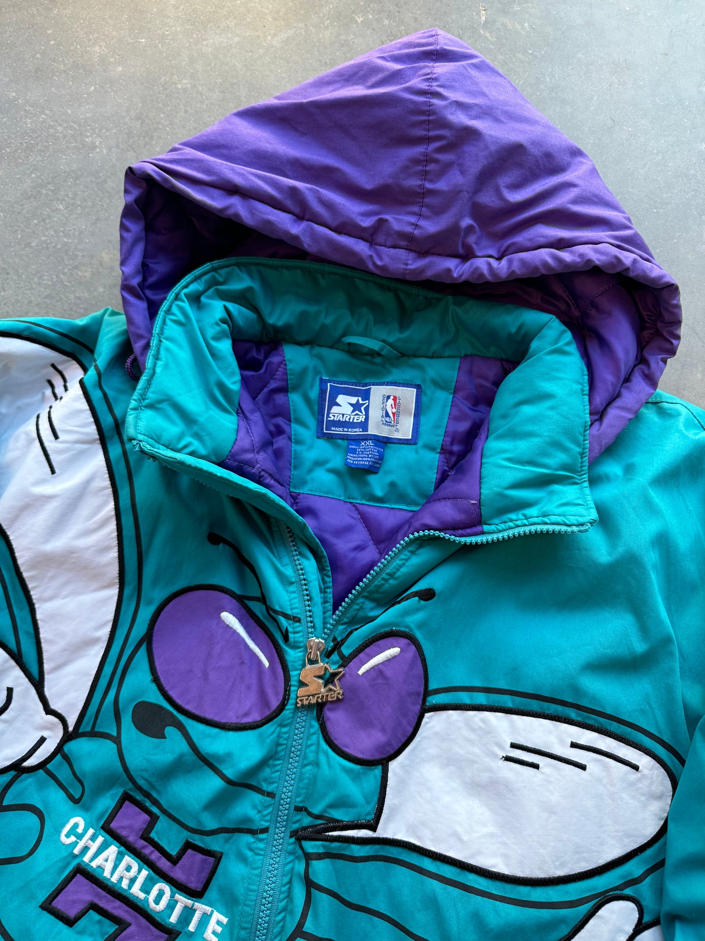 90’s Charlotte Hornets Vintage Starter Teal Big Logo Hugo Embroidered J. Cole 2019 NBA All Star Game NBA Puffer Jacket (XXL)