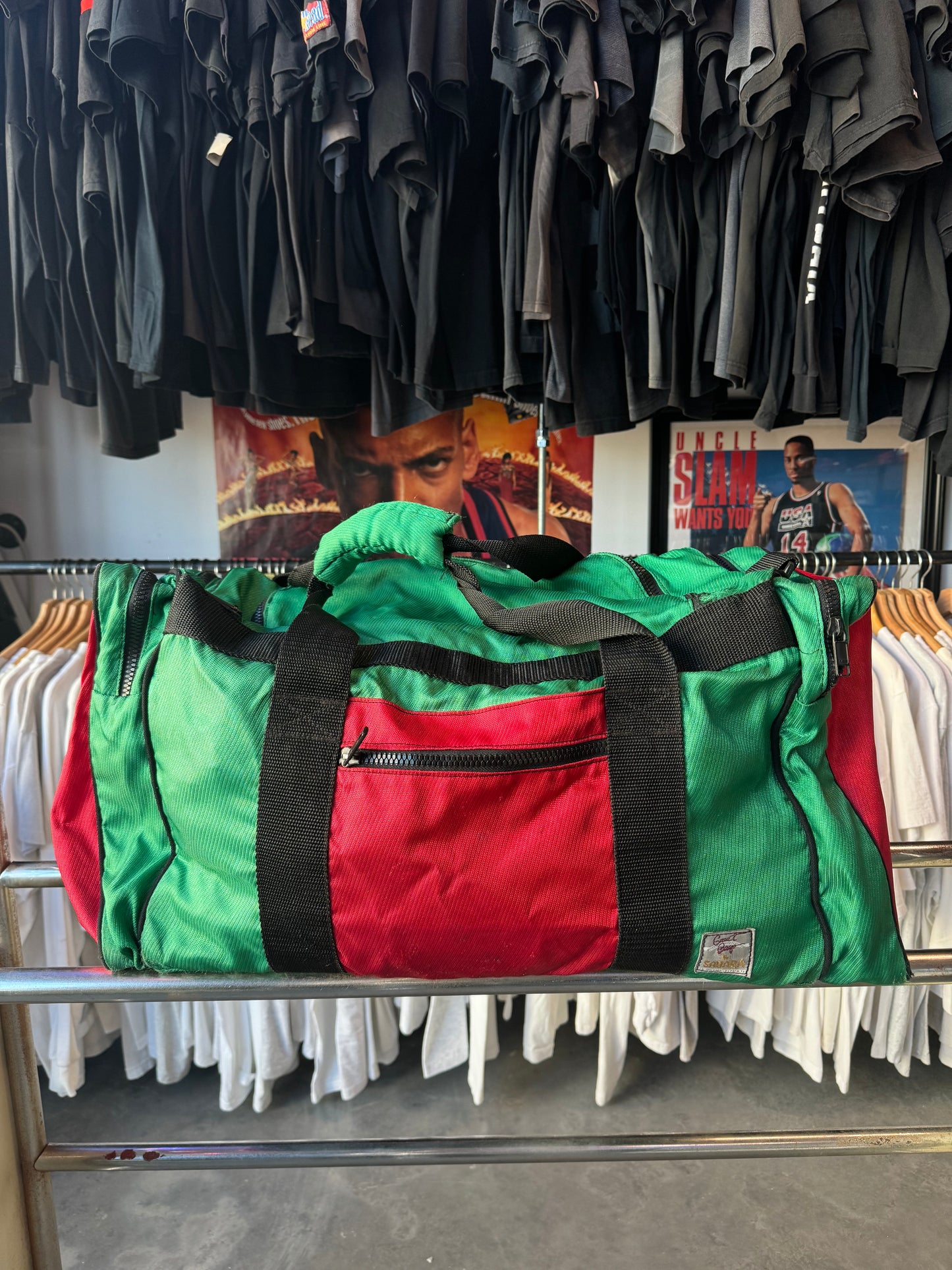 1994 Charlotte NCAA Final Four College Basketball Green & Red Large Colorblocked Duffle Bag