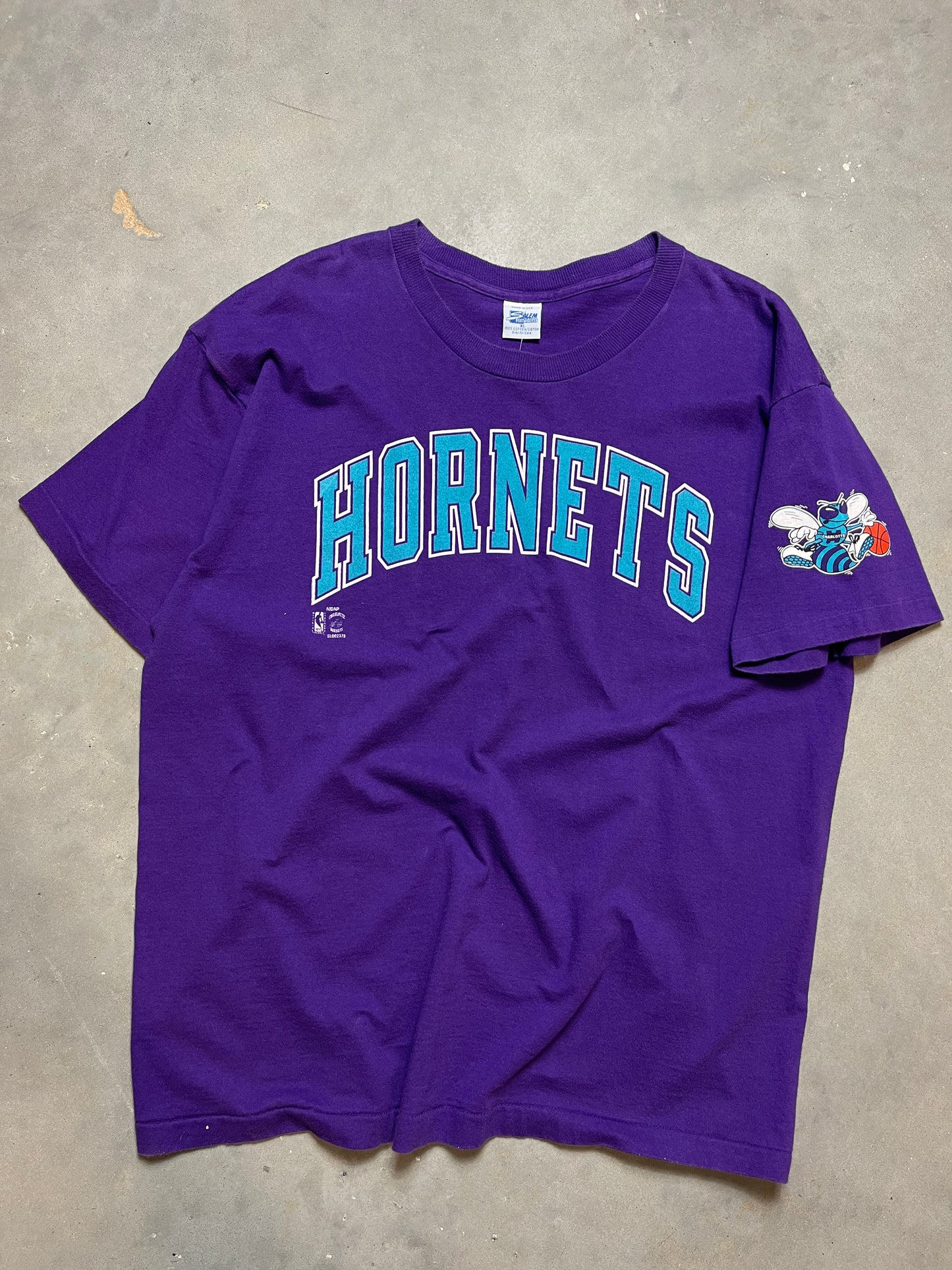 90’s Charlotte Hornets Vintage Salem Sportswear Tee (XL)