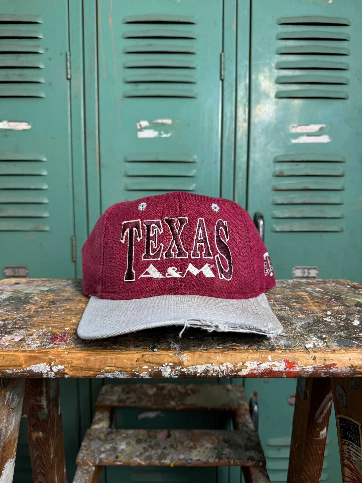 90’s Texas A&M Aggies Vintage College Snapback Hat (OSFA)