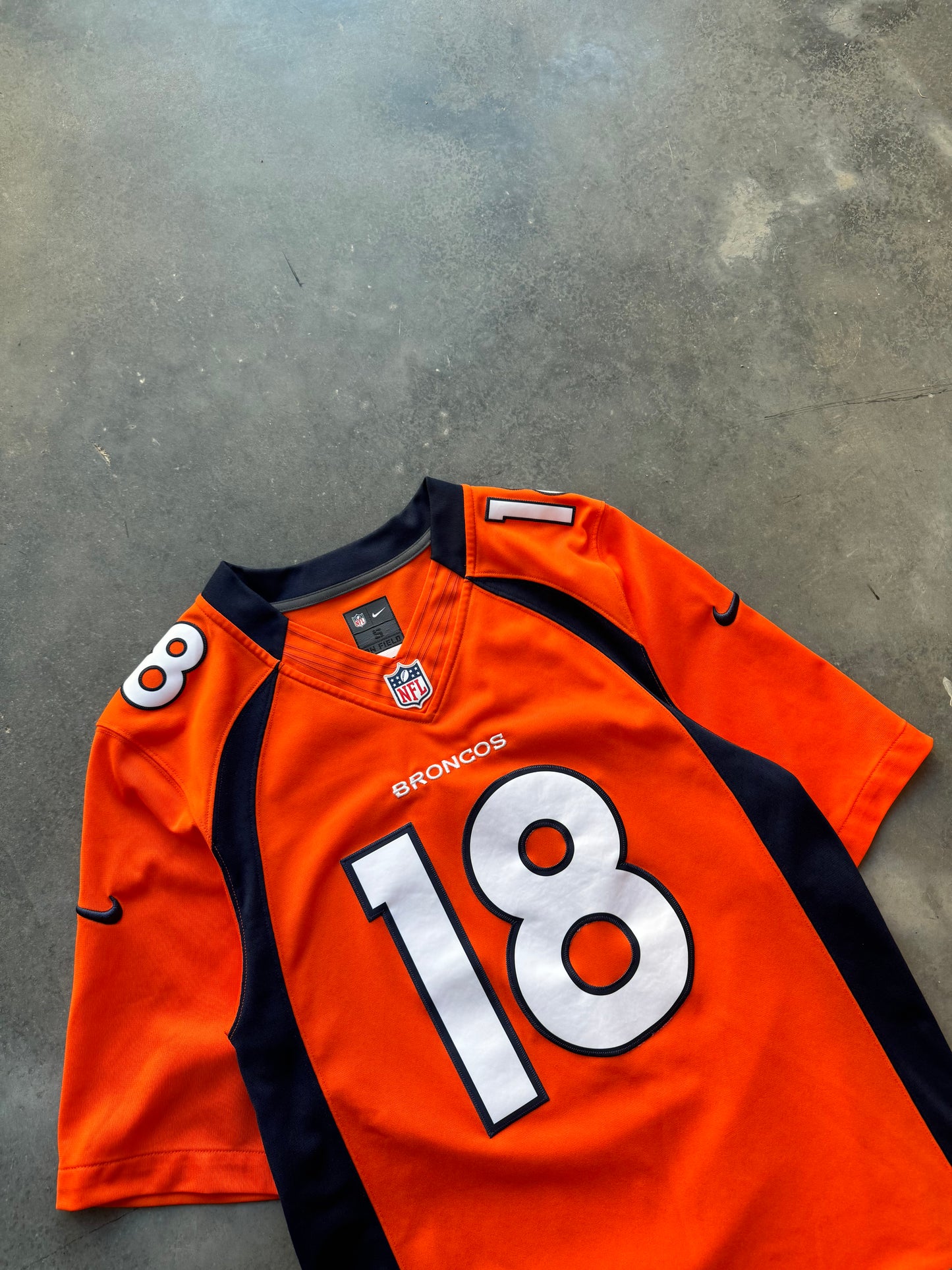 2014 Denver Broncos Peyton Manning Orange Stitched NFL Jersey (Small)