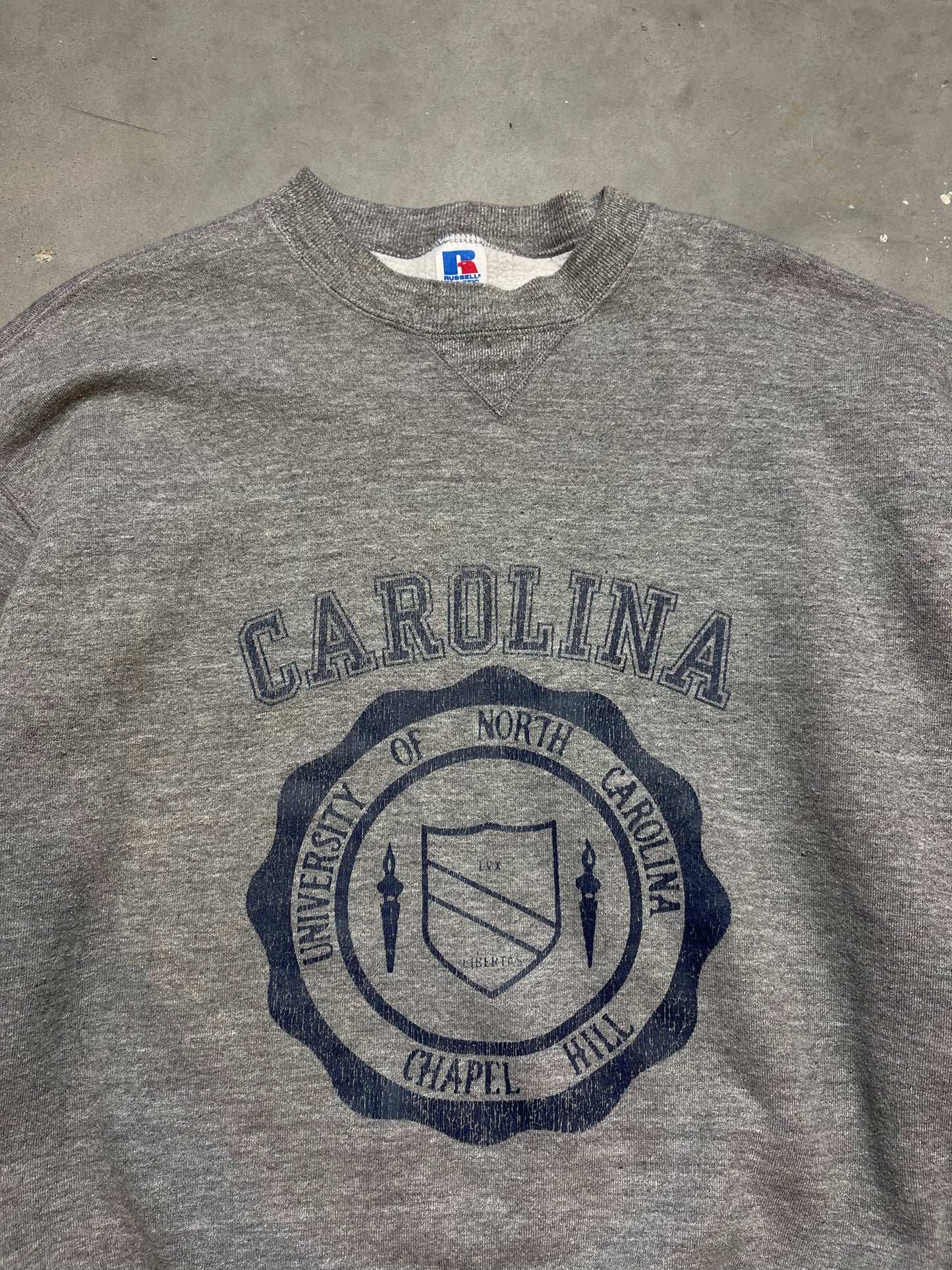 90’s UNC North Carolina Tarheels Vintage Russell Athletic College Seal Crewneck (Large)