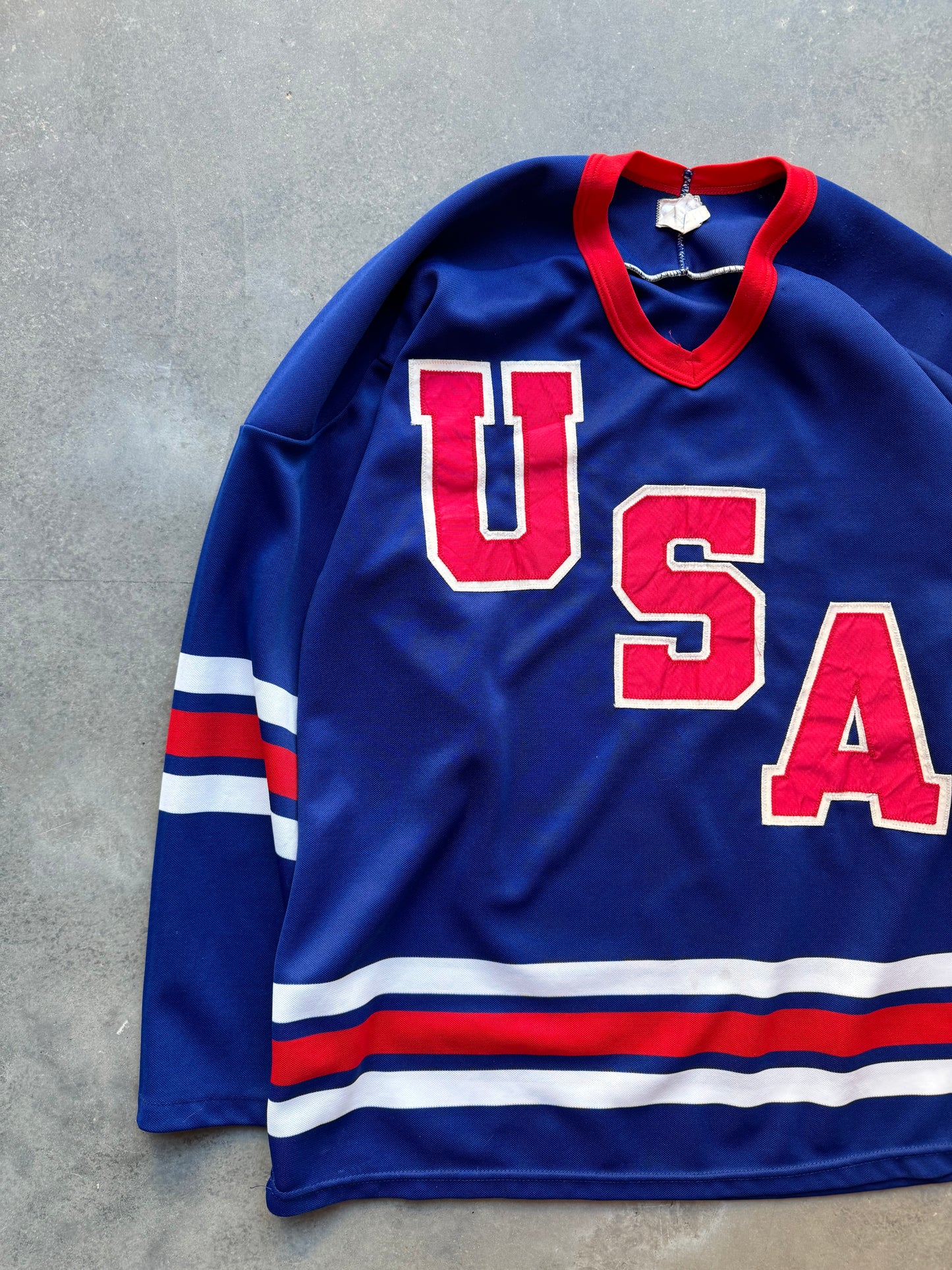 80’s USA Vintage CCM Hockey Jersey (Medium)