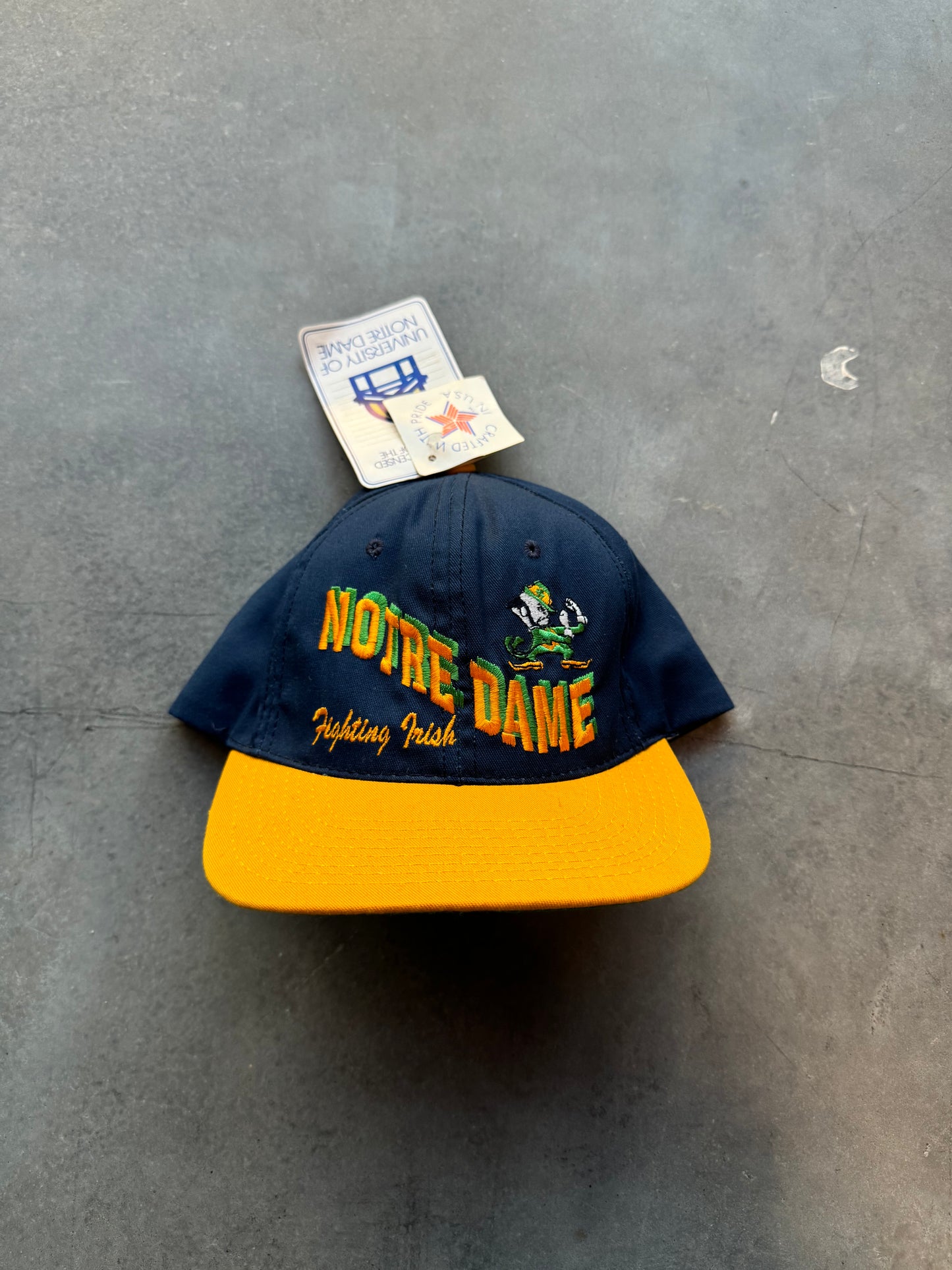 90’s Notre Dame Fighting Irish Vintage Navy College Snapback Hat - Deadstock (OSFA)