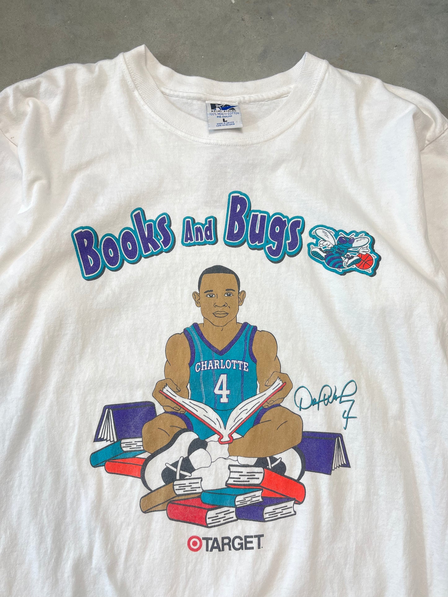 90’s Charlotte Hornets David Wesley Books and Bugs Vintage NBA Tee (Large)