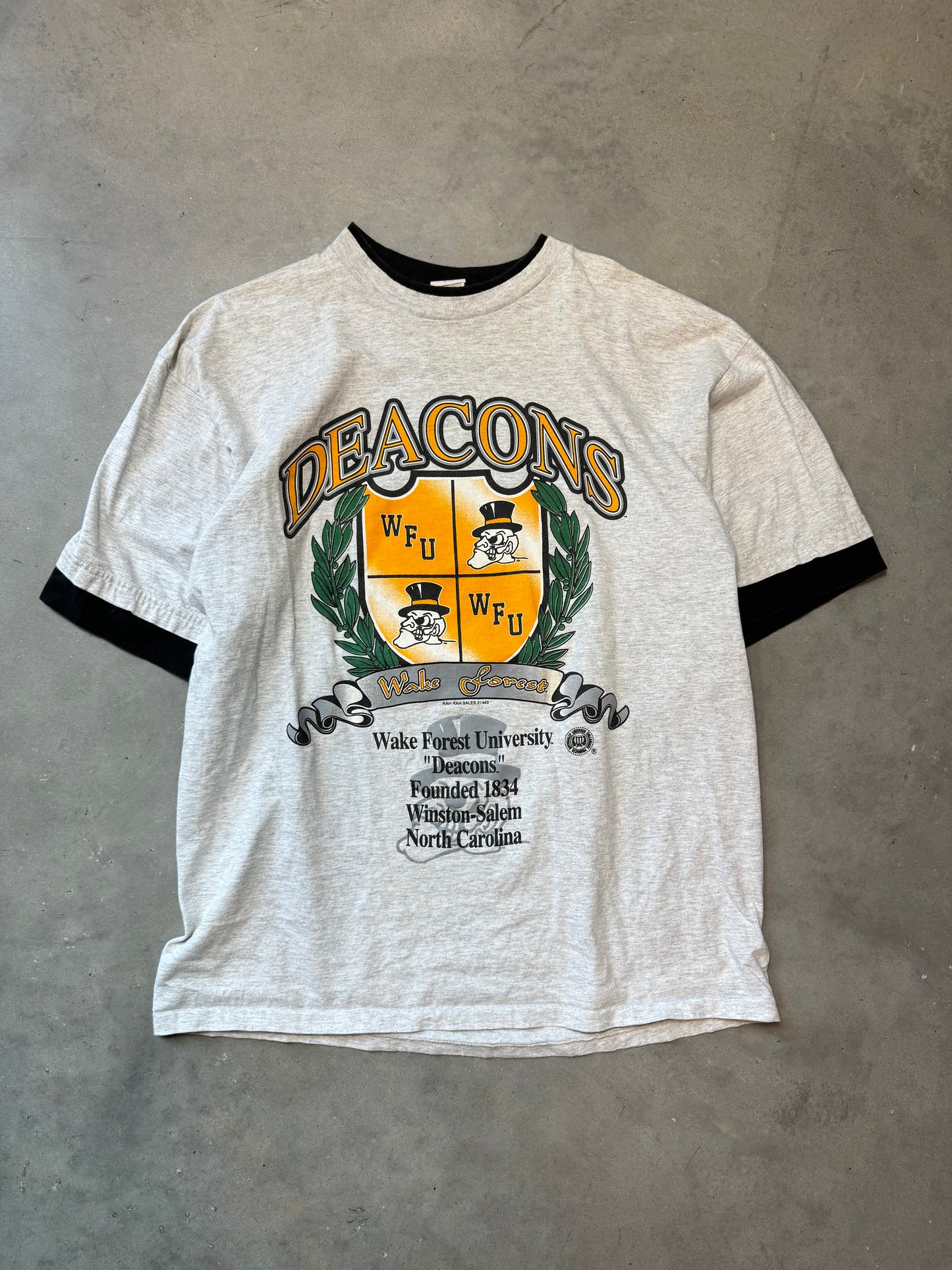 90’s Wake Forest Demon Deacons Vintage College Tee (XL)