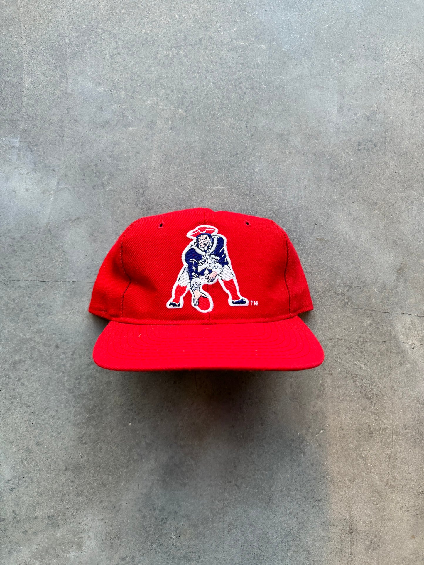 90’s New England Patriots Vintage Red New Era Pat the Patriot NFL Snapback Hat (OSFA)