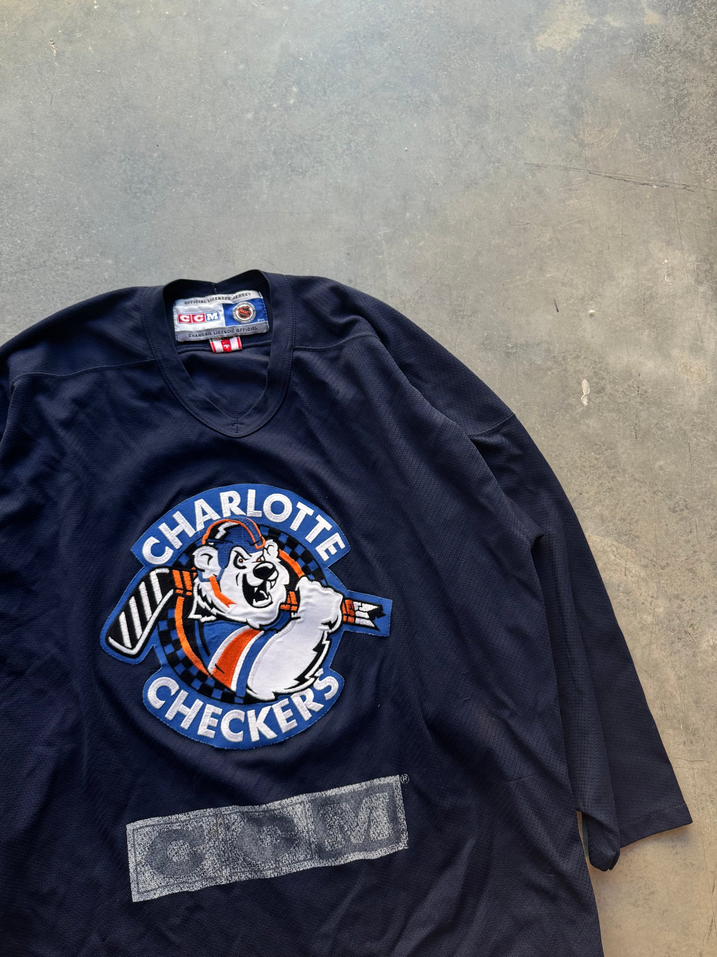 90’s Charlotte Checkers Vintage CCM Navy Blue Embroidered Practice ECHL Hockey Jersey (XL)