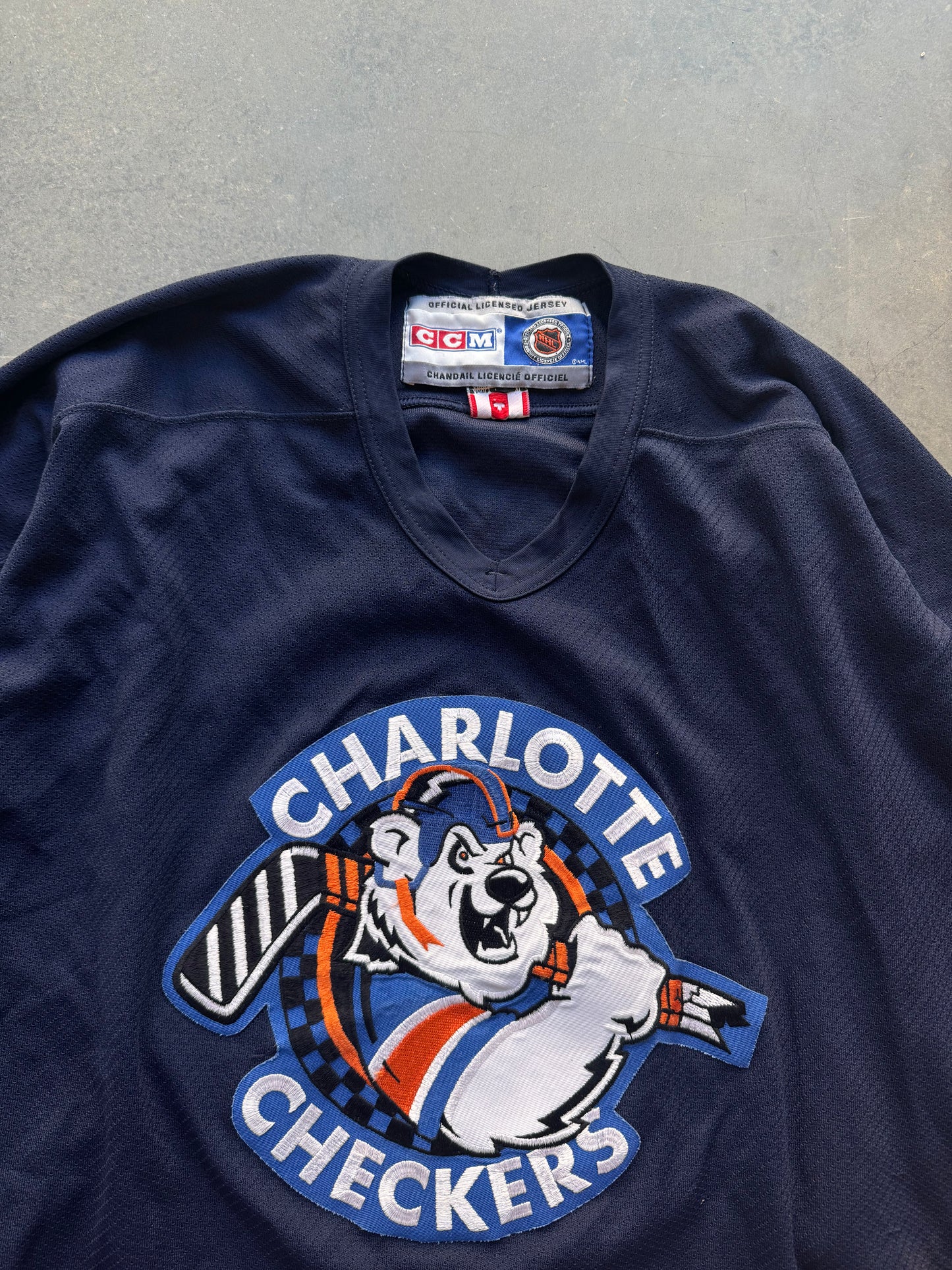 90’s Charlotte Checkers Vintage CCM Navy Blue Embroidered Practice ECHL Hockey Jersey (XL)