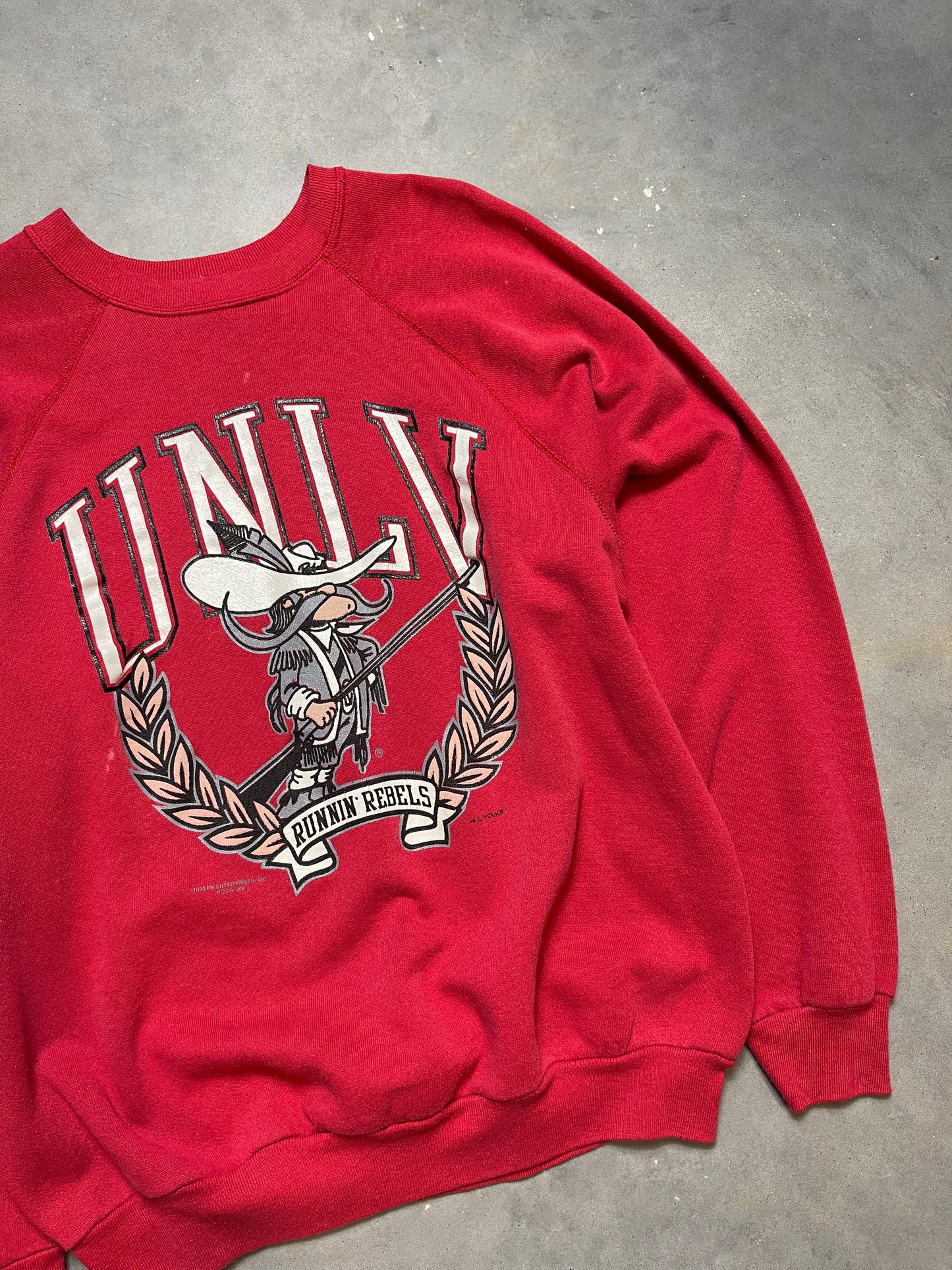 1990 UNLV Runnin’ Rebels Vintage College Crewneck (Large)