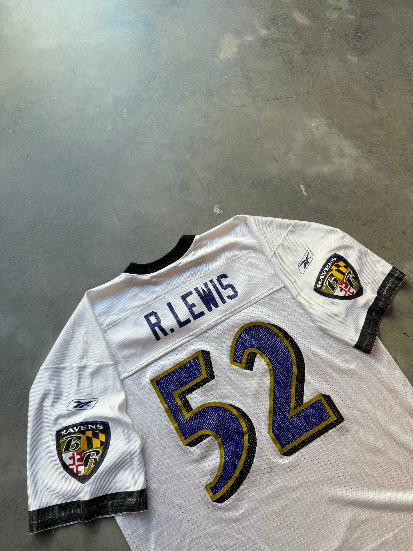 00’s Baltimore Ravens Ray Lewis Vintage White Reebok NFL Jersey (XL)