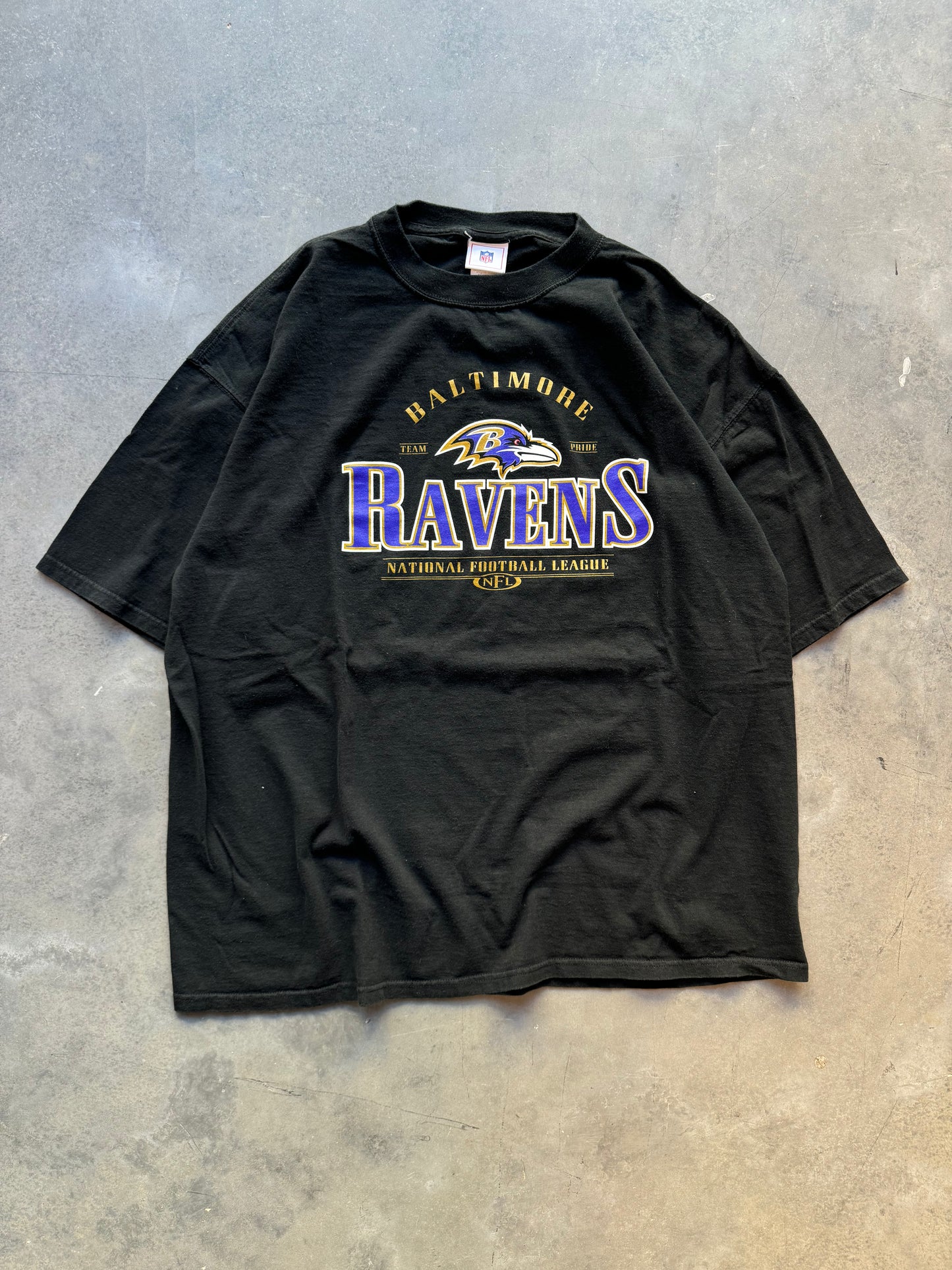 00’s Baltimore Ravens Vintage Black NFL Spellout Tee (XXL)