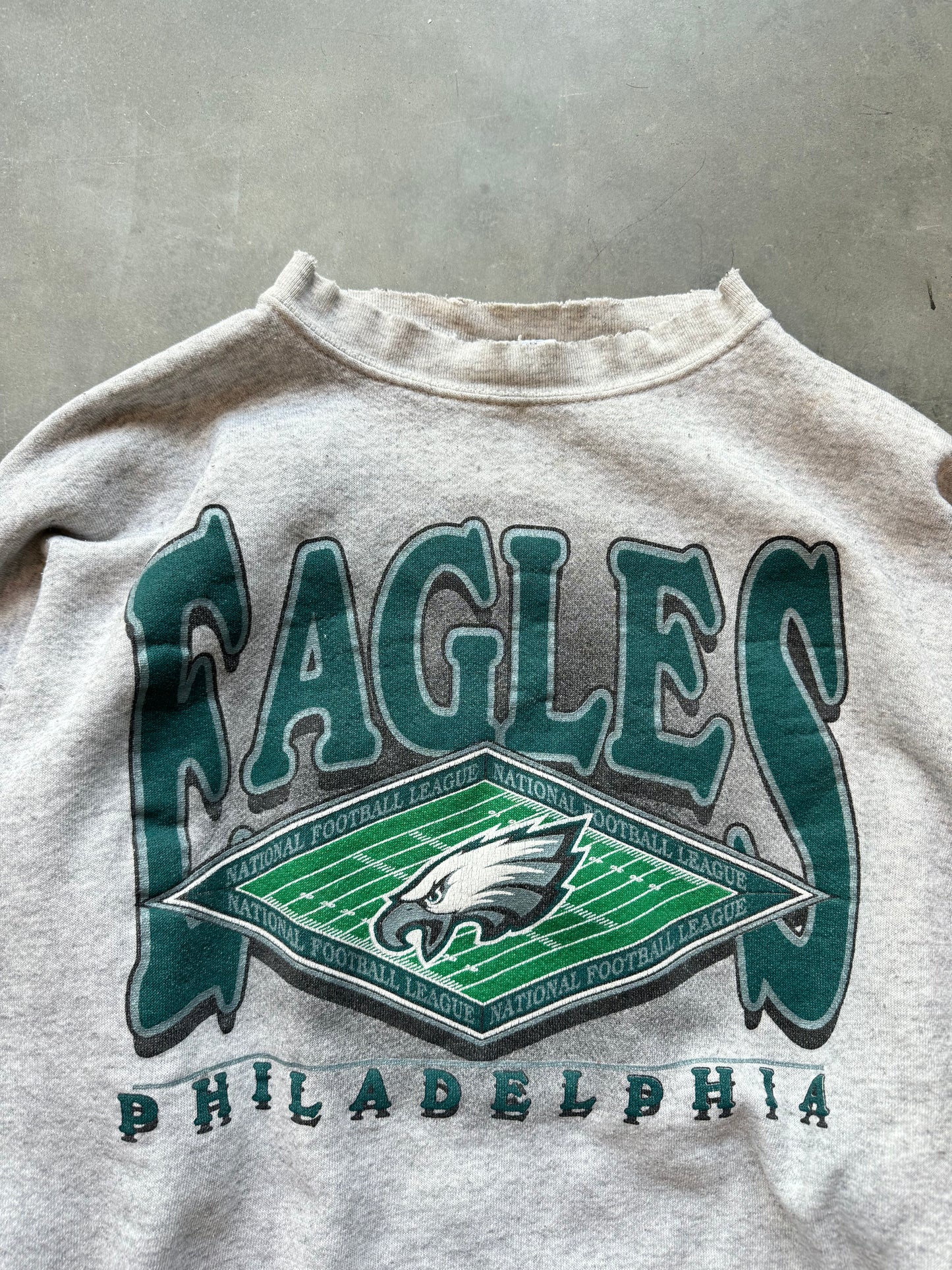 90’s Philadelphia Eagles Vintage Heather Grey Big Spellout NFL Crewneck (XL)
