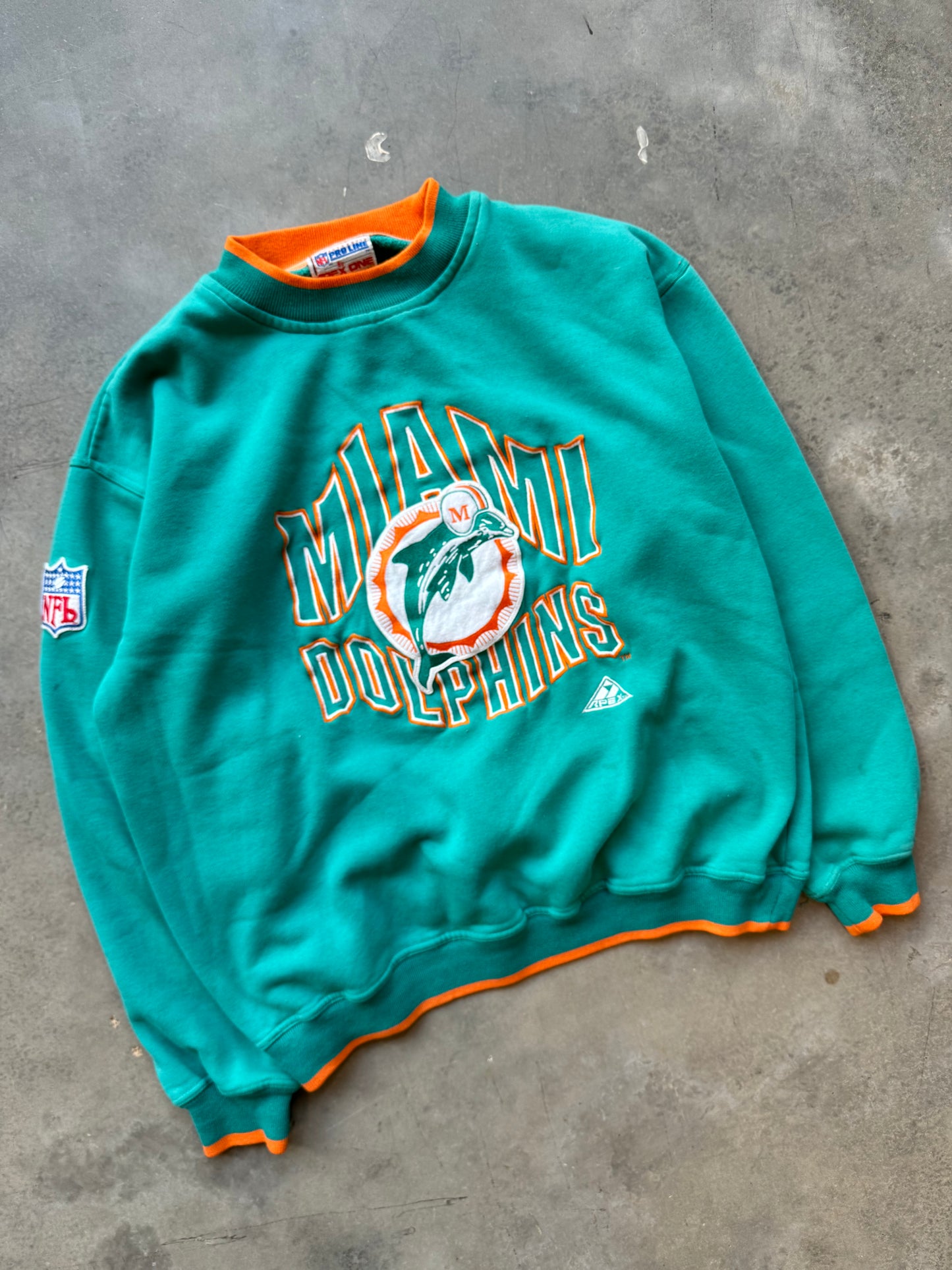 90’s Miami Dolphins Vintage Teal Heabyweight Apex One Heavyweight Embroidered NFL Crewneck (Medium)