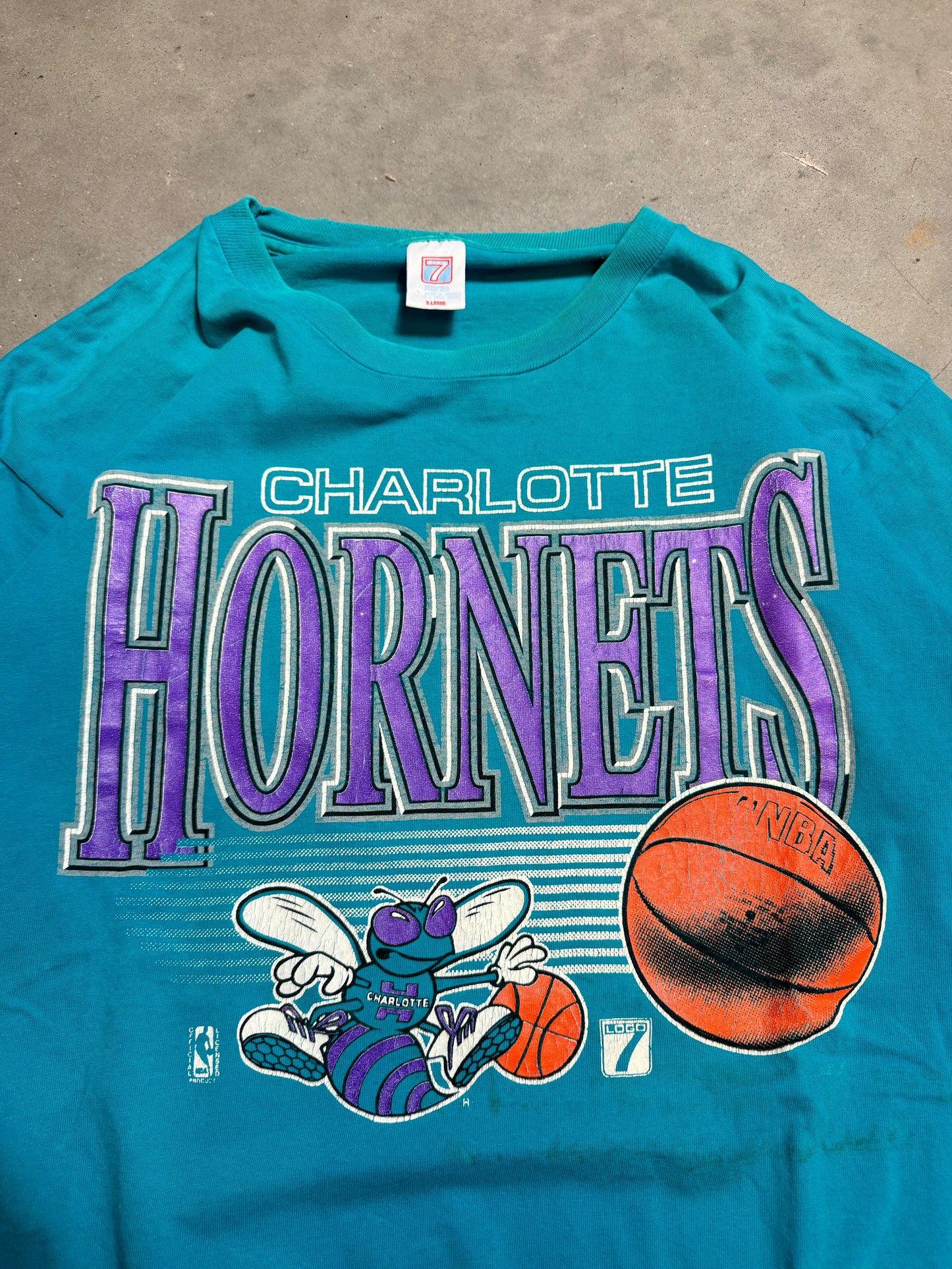 90’s Charlotte Hornets Vintage Teal Logo 7 NBA Tee (XL)