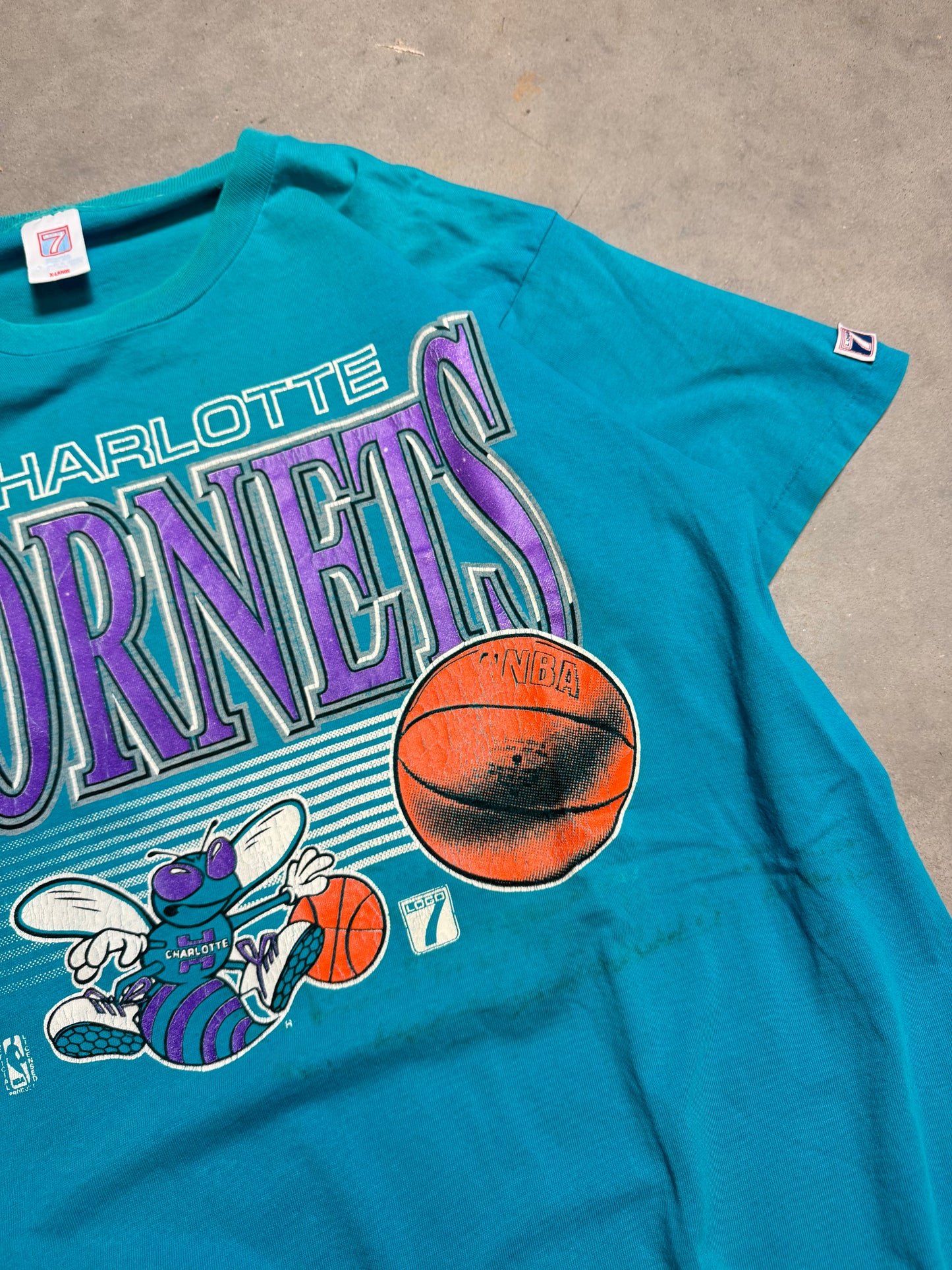 90’s Charlotte Hornets Vintage Teal Logo 7 NBA Tee (XL)