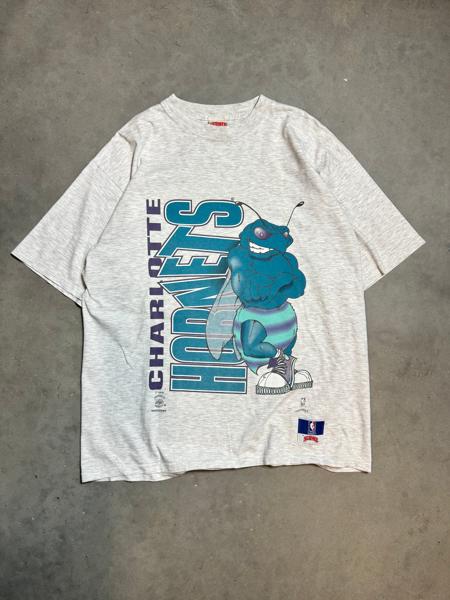 90’s Charlotte Hornets Vintage Nutmeg Mills Heather Grey Cartoon Hugo Logo Front & Back Mirrored NBA Tee (XL)