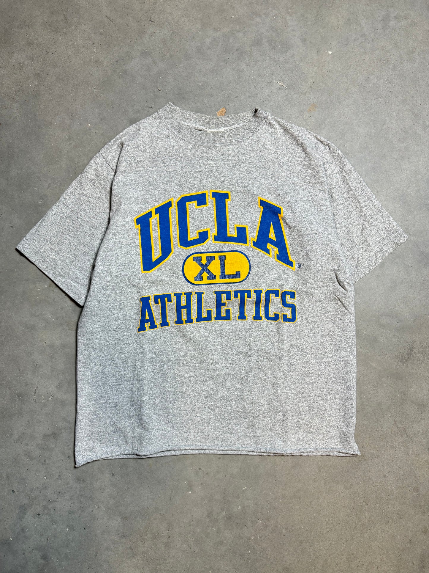 90’s UCLA Bruins Athletics Vintage Grey College Font Tee (Medium)