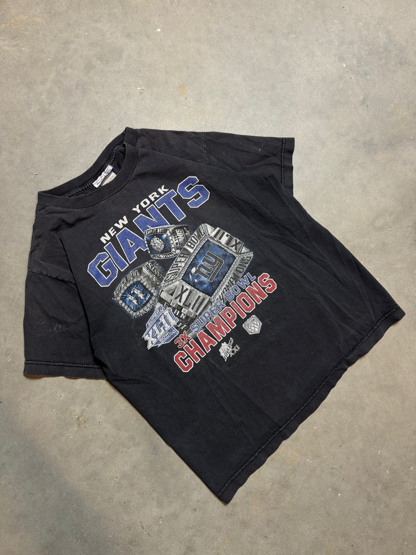 2008 New York Giants 3x Super Bowl Champions Faded Reebok NFL Tee (Youth Large)