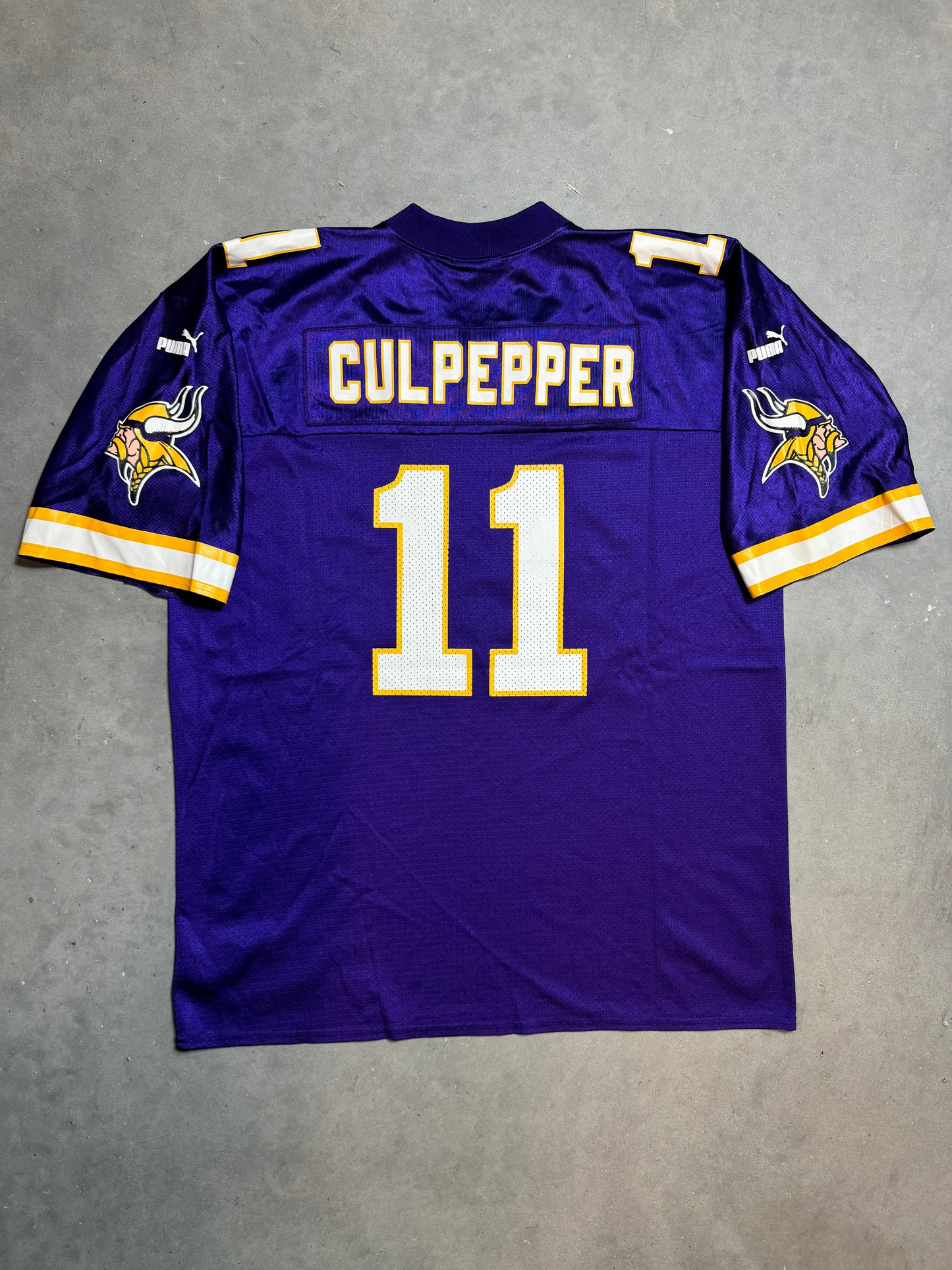 00’s Minnesota Vikings Daunte Culpepper Vintage Puma Purple Reebok NFL Jersey (XL)