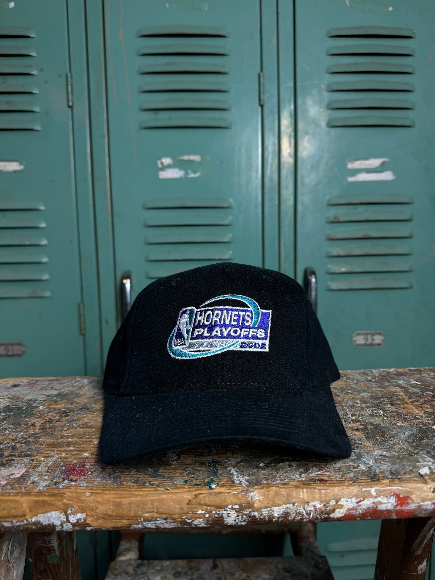 2002 Charlotte Hornets Vintage NBA Playoffs Strapback Hat (OSFA)