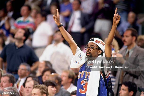 1994 New York Knicks Vintage Sports Specialties Side Wave White / Blue NBA Snapback Hat - Deadstock (OSFA)