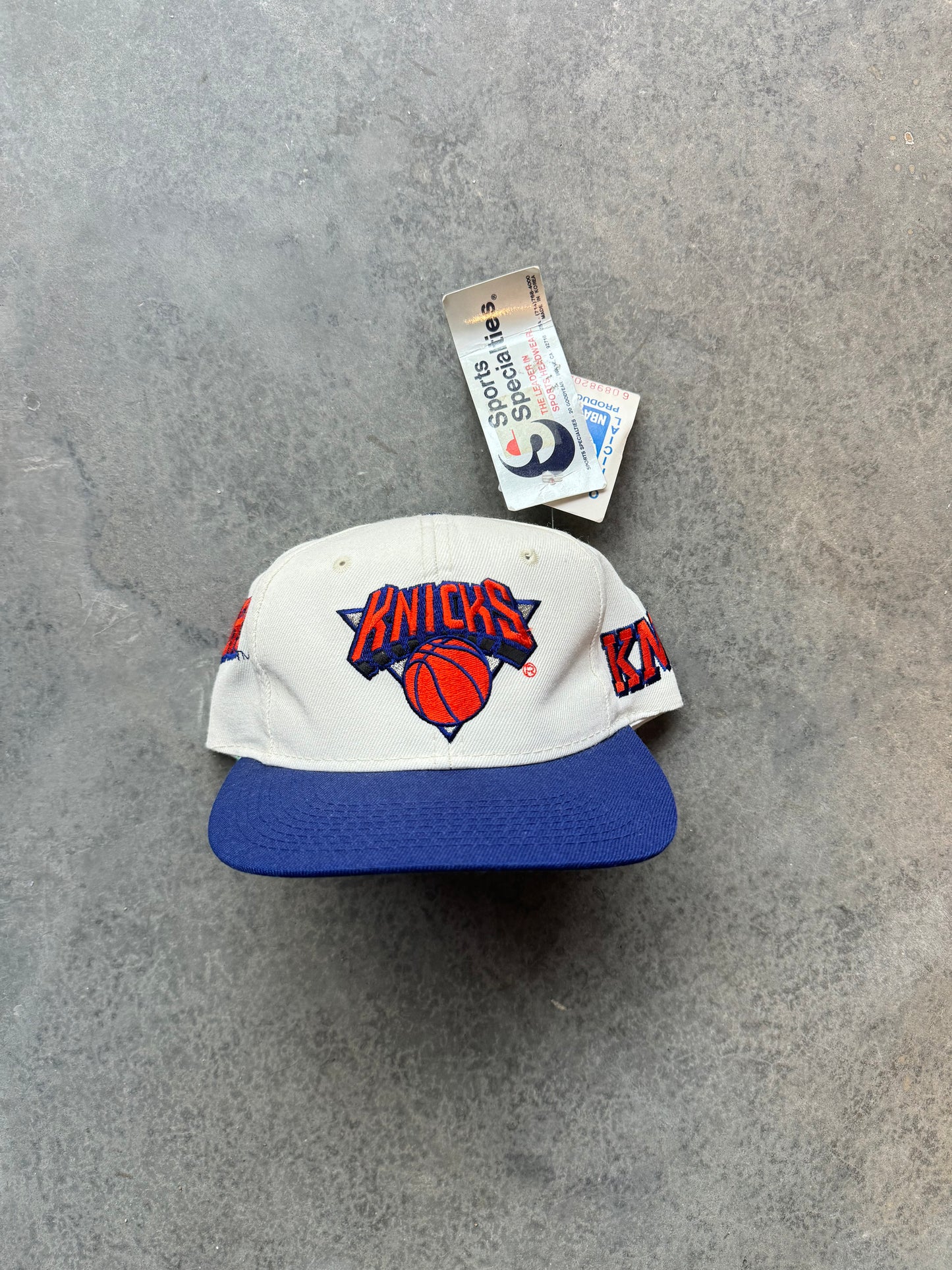 1994 New York Knicks Vintage Sports Specialties Side Wave White / Blue NBA Snapback Hat - Deadstock (OSFA)