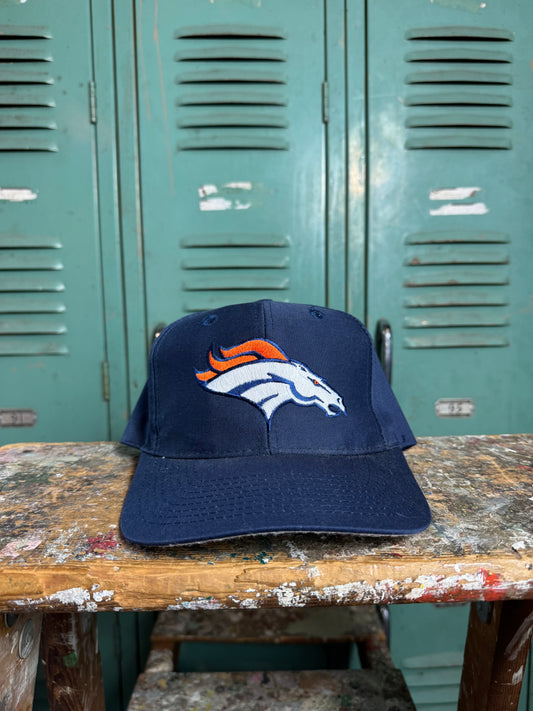 90’s Denver Broncos Vintage Plain Logo NFL Snapback Hat (OSFA)