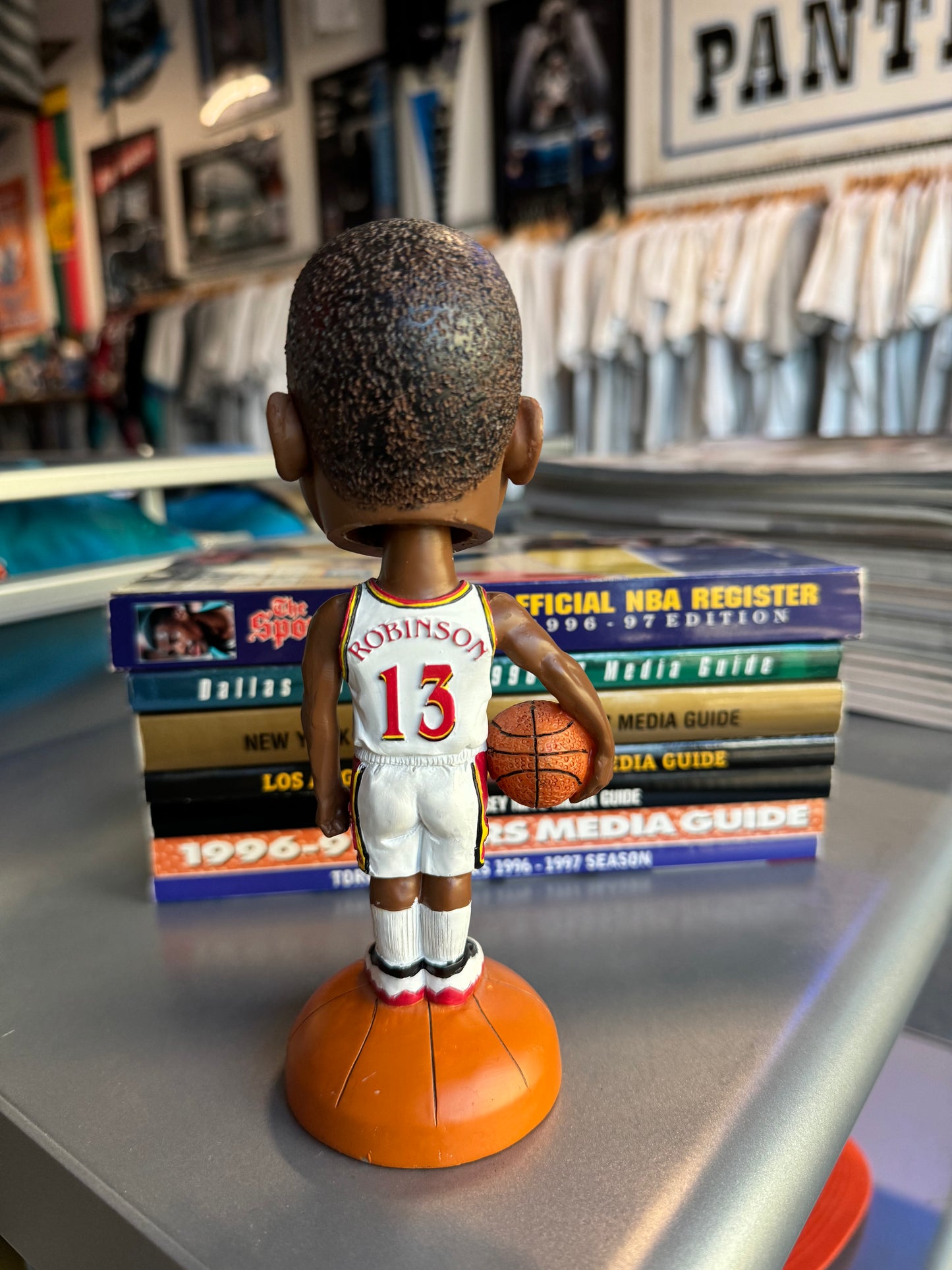 2002/2003 Atlanta Hawks Glenn Big Dog Robinson Vintage Office Depot NBA Bobblehead