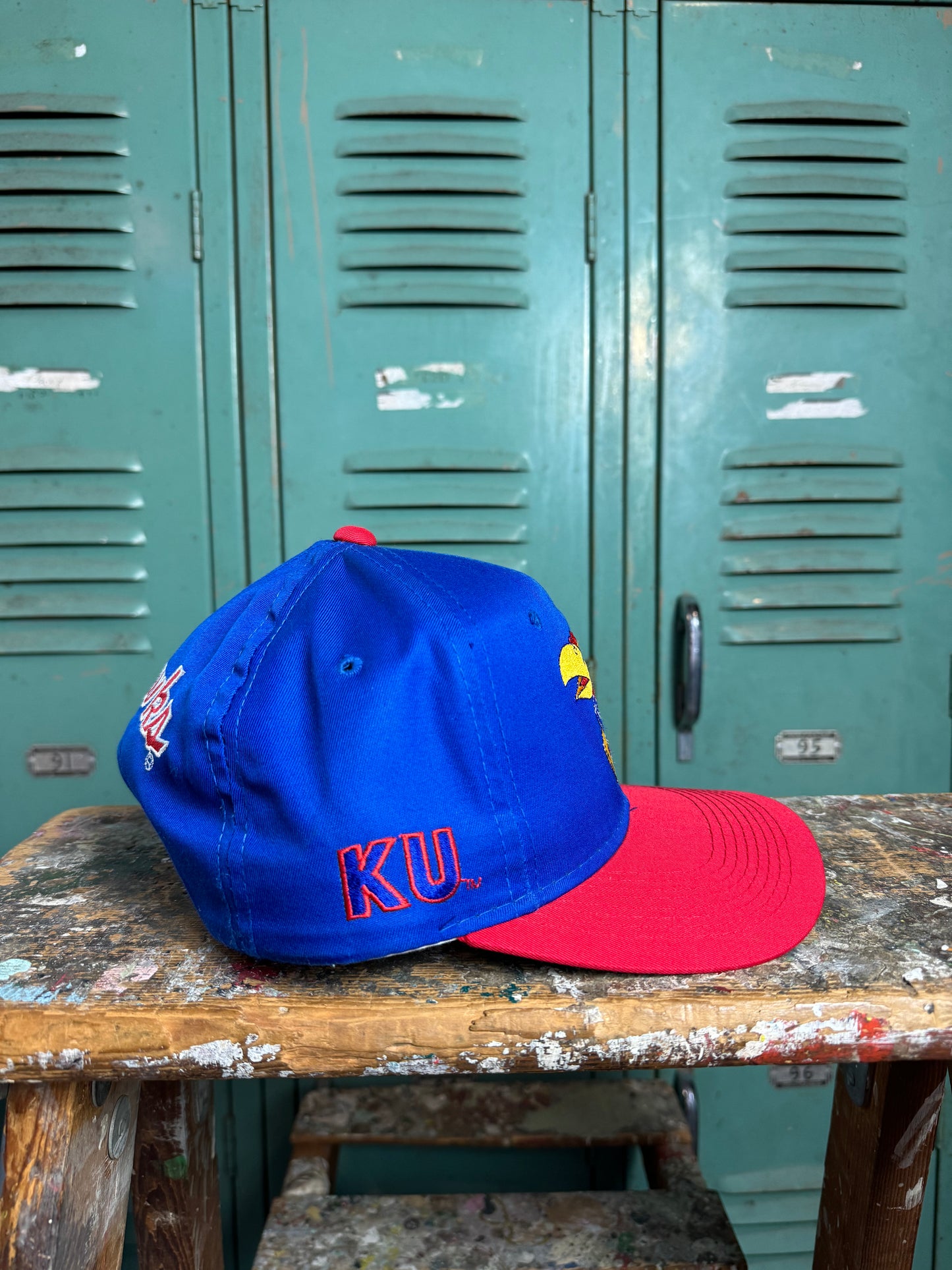 90’s Kansas Jayhawks Vintage Back Script College Snapback Hat (OSFA)