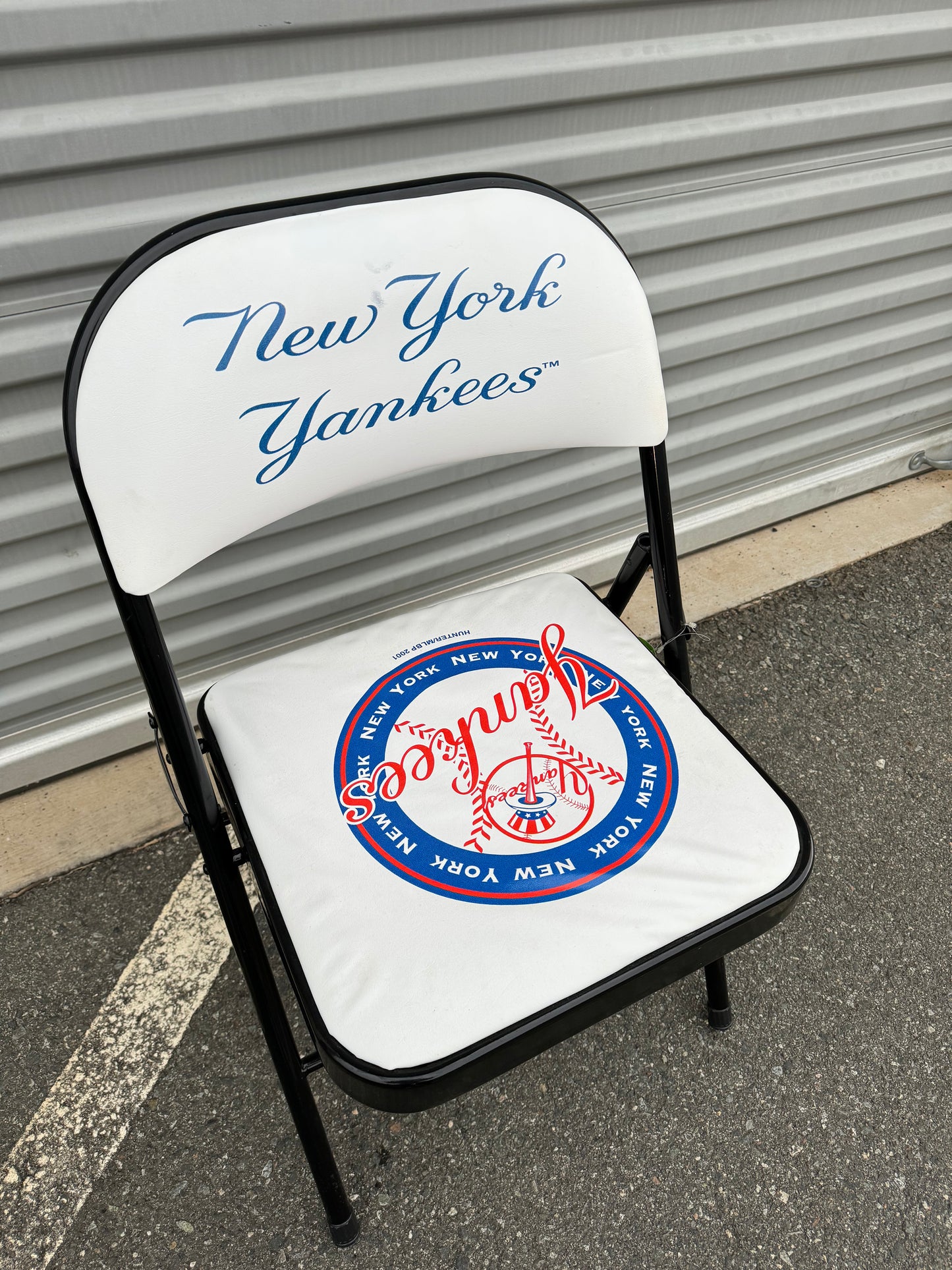 2001 New York Yankees Vintage Big Logo White Man Cave MLB Sports Chair