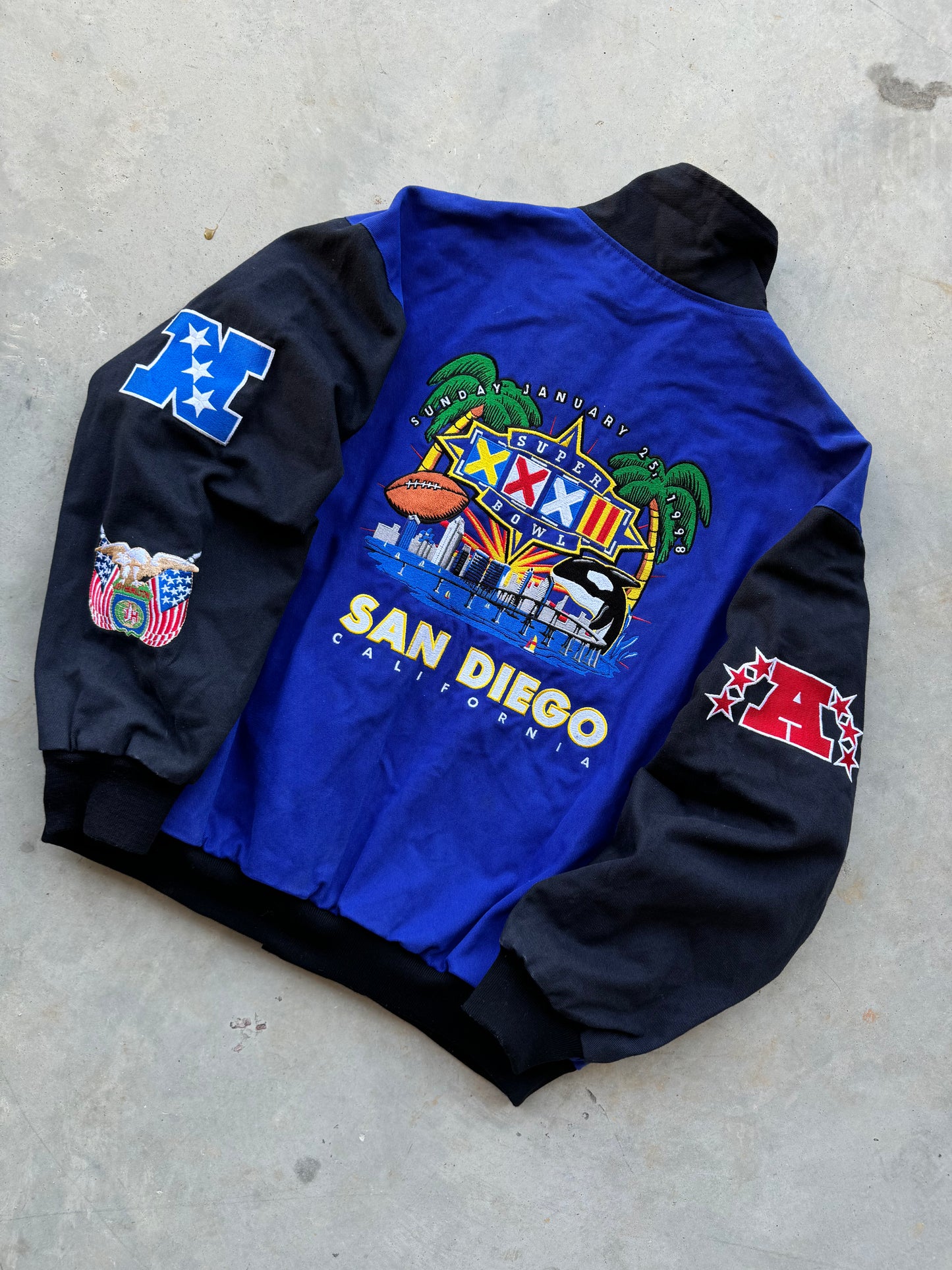 1998 Super Bowl XXXII Denver Broncos vs. Green Bay Packers Vintage NBC Sports Jeff Hamilton NFL Jacket (XL)