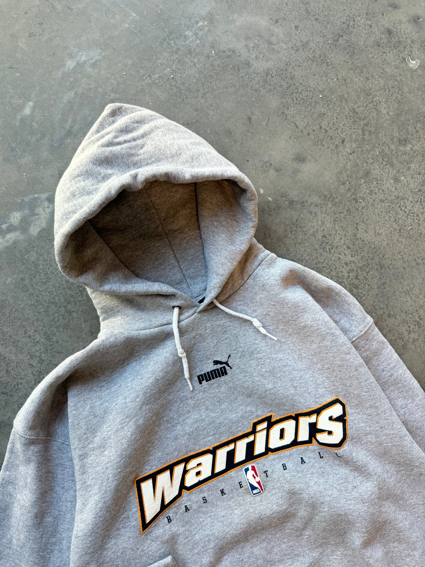 1999/2000 Golden State Warriors Vintage Puma Grey NBA Spellout Hoodie - Deadstock (Large)