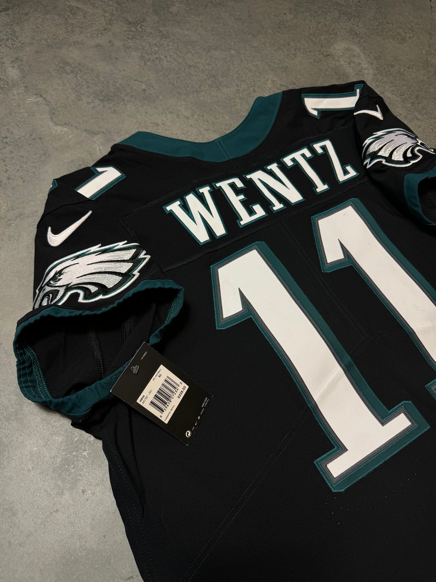 2019 Philadelphia Eagles Carson Wentz Black Alternate Nike Vapor Elite Authentic NFL Jersey - Deadstock (52/XXL)