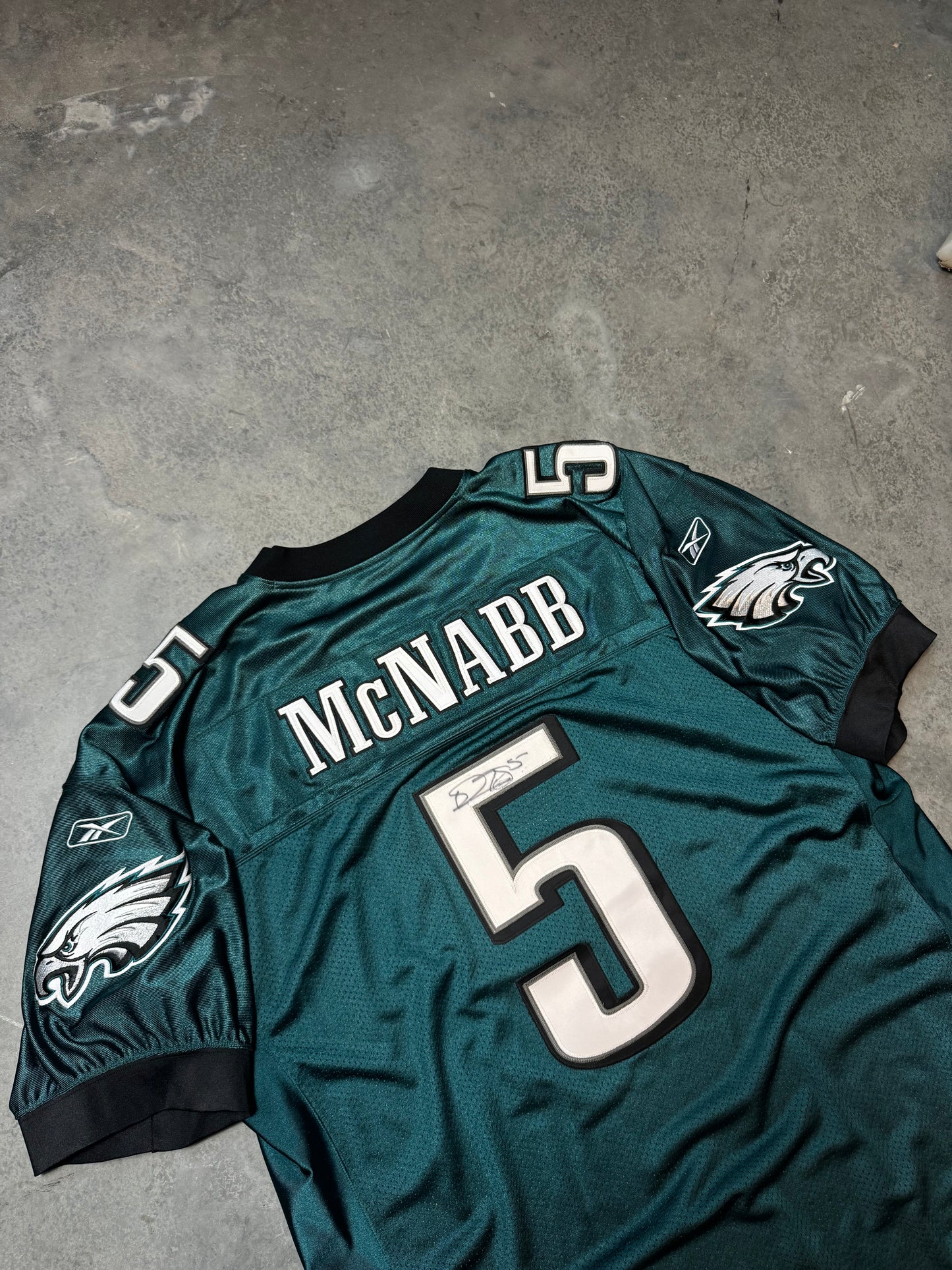 00’z Philadelphia Eagles Donovan McNabb Reebok Midnight Green Fully Embroidered Authentic NFL Jersey - Signed (54/XXL)